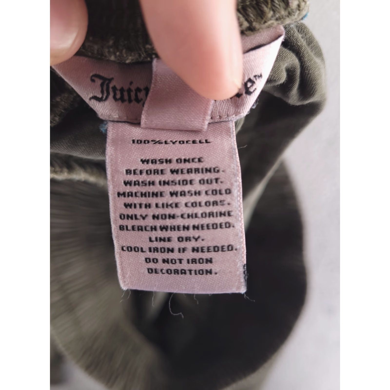 Juicy Couture Juicy Couture Pants Womens Large Green 100% Lyocell Olive Jogger Crop Size 36" / US 14 / IT 50 - 4 Thumbnail