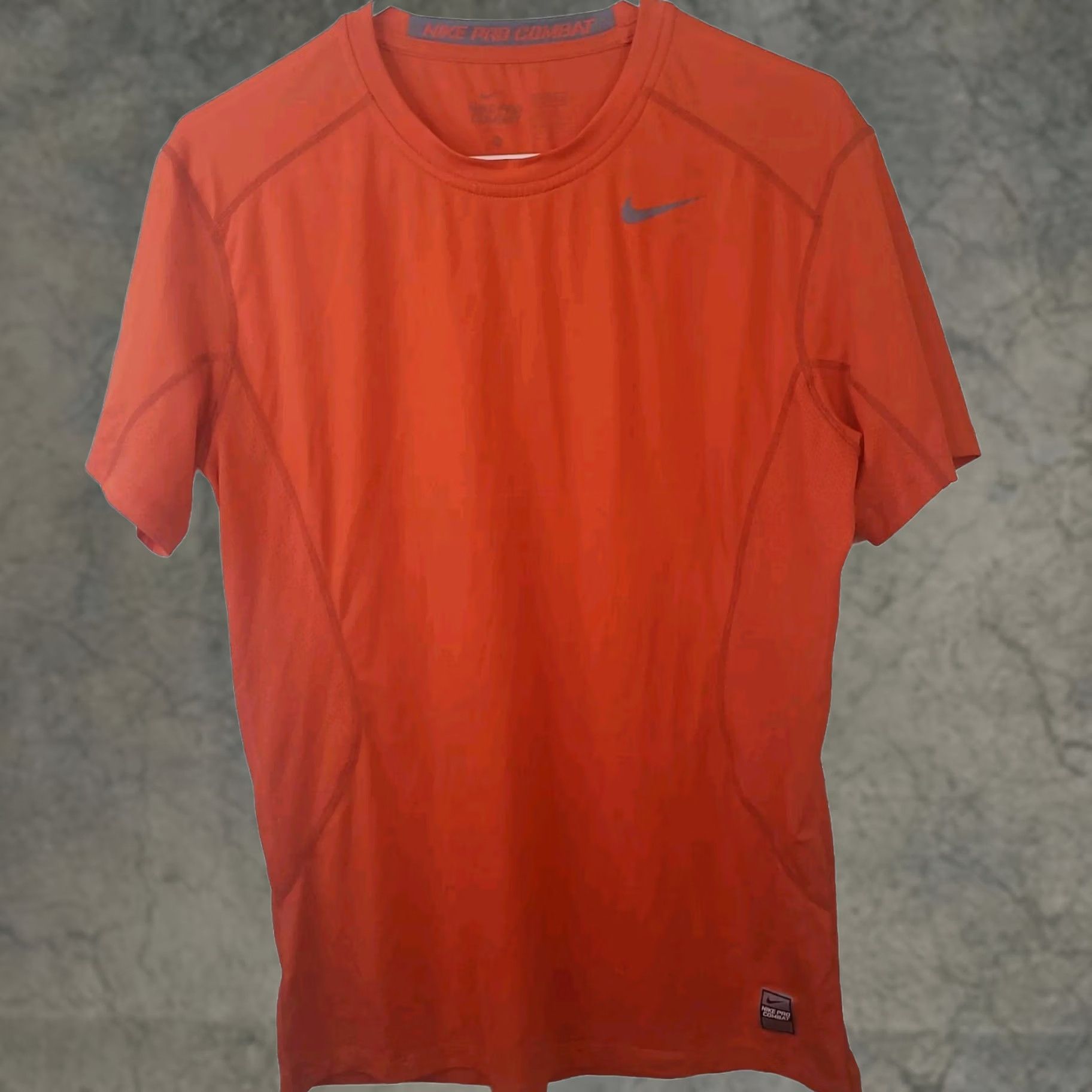 Nike Nike Pro Combat T-Shirt Mens M Orange Dri-Fit Short Sleeve Athletic Shirt Size US M / EU 48-50 / 2 - 1 Thumbnail