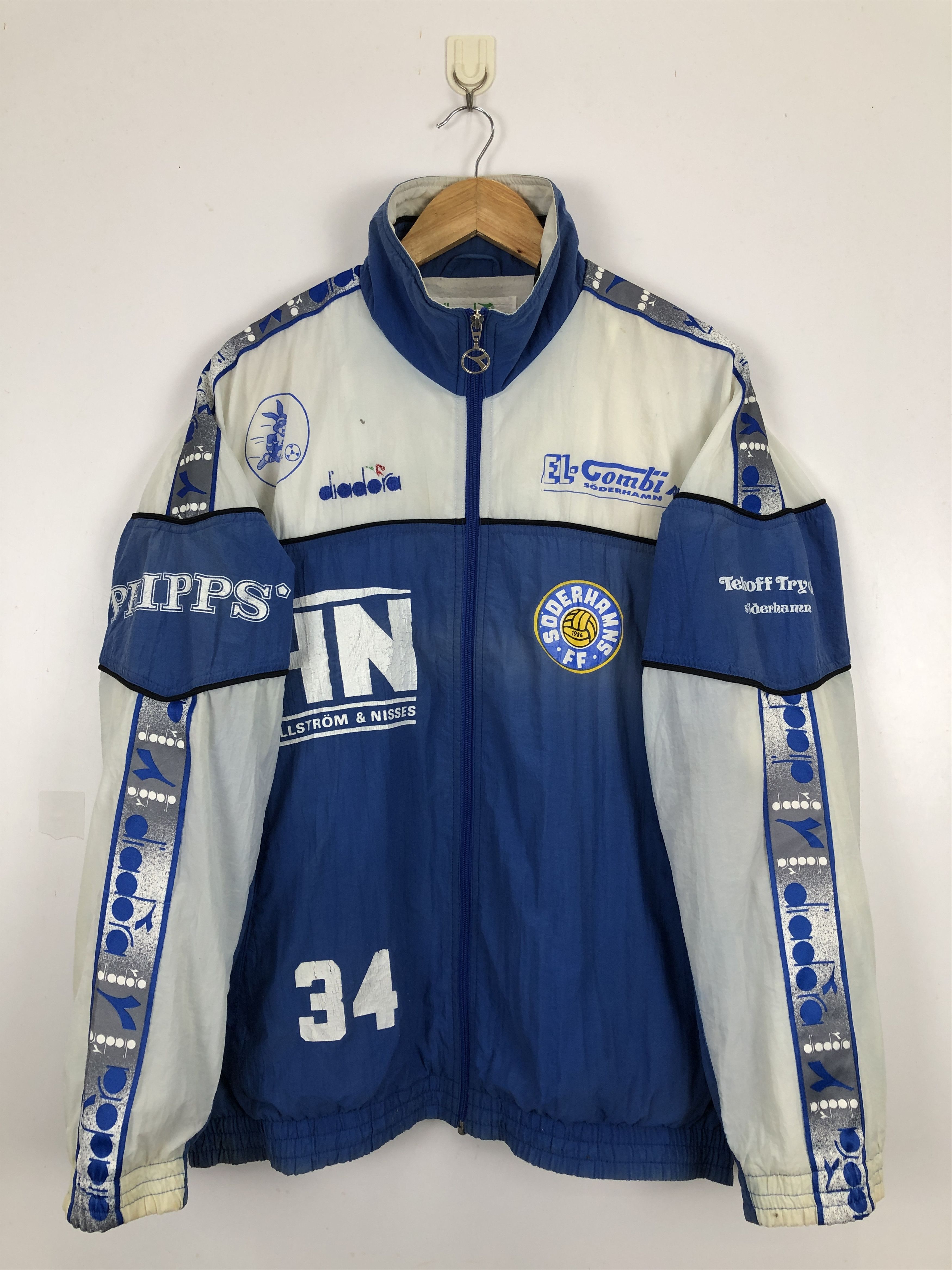 Diadora Vintage 90s Diadora Windbreaker Zipper Light Jacket J1689 Size US XL / EU 56 / 4 - 1 Thumbnail
