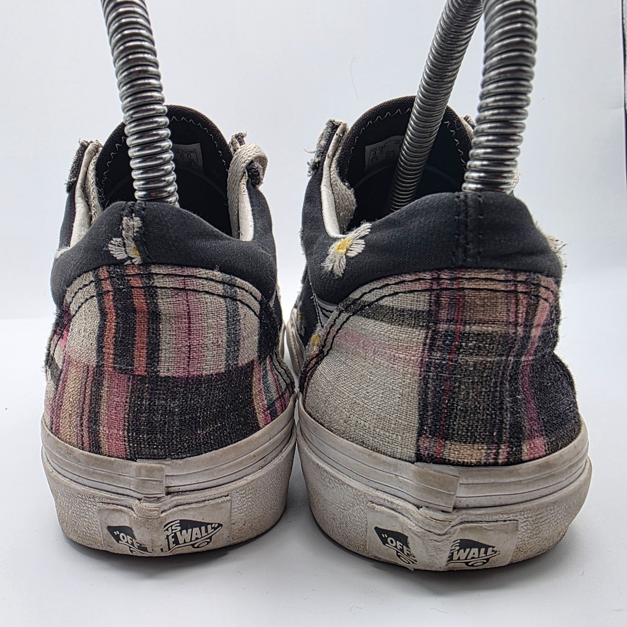 Vans Vans Old Skool Womens Size 6 Black Floral Plaid Patchwork Sn Size US 6 / IT 36 - 5 Thumbnail