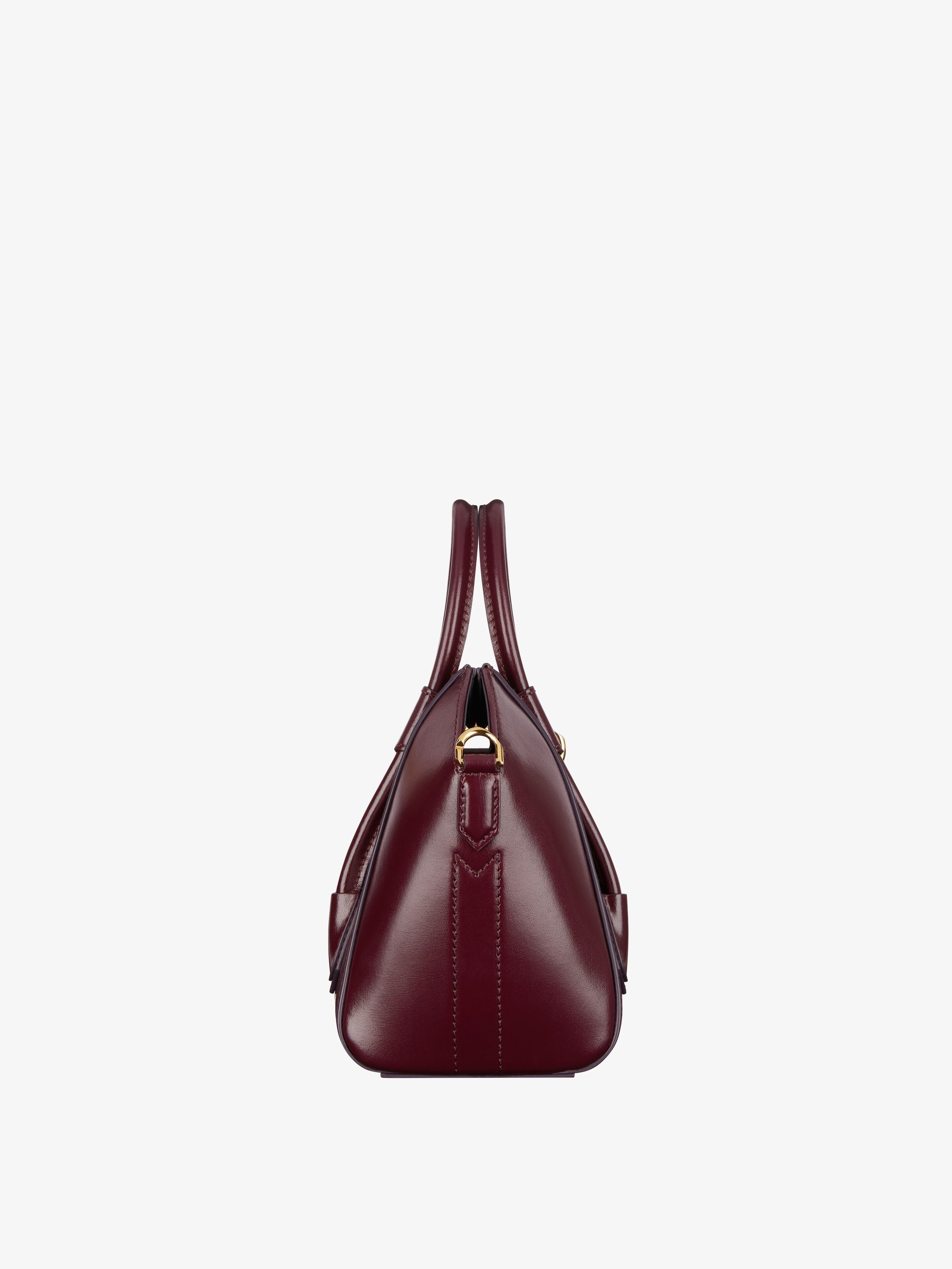 Givenchy o1srvl11e0825 Size: OS / Mini Antigona Lock Bag in Burgundy Size ONE SIZE - 2 Thumbnail
