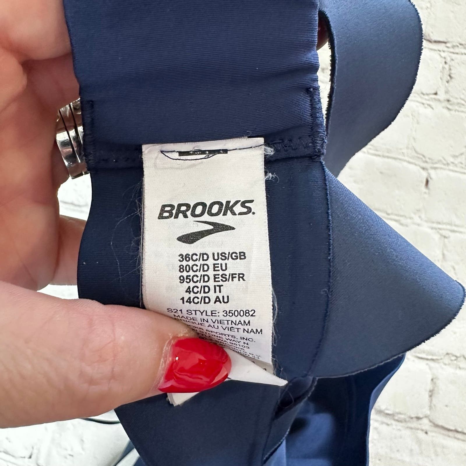 Brooks Brooks Sports Bra Size ONE SIZE - 8 Thumbnail