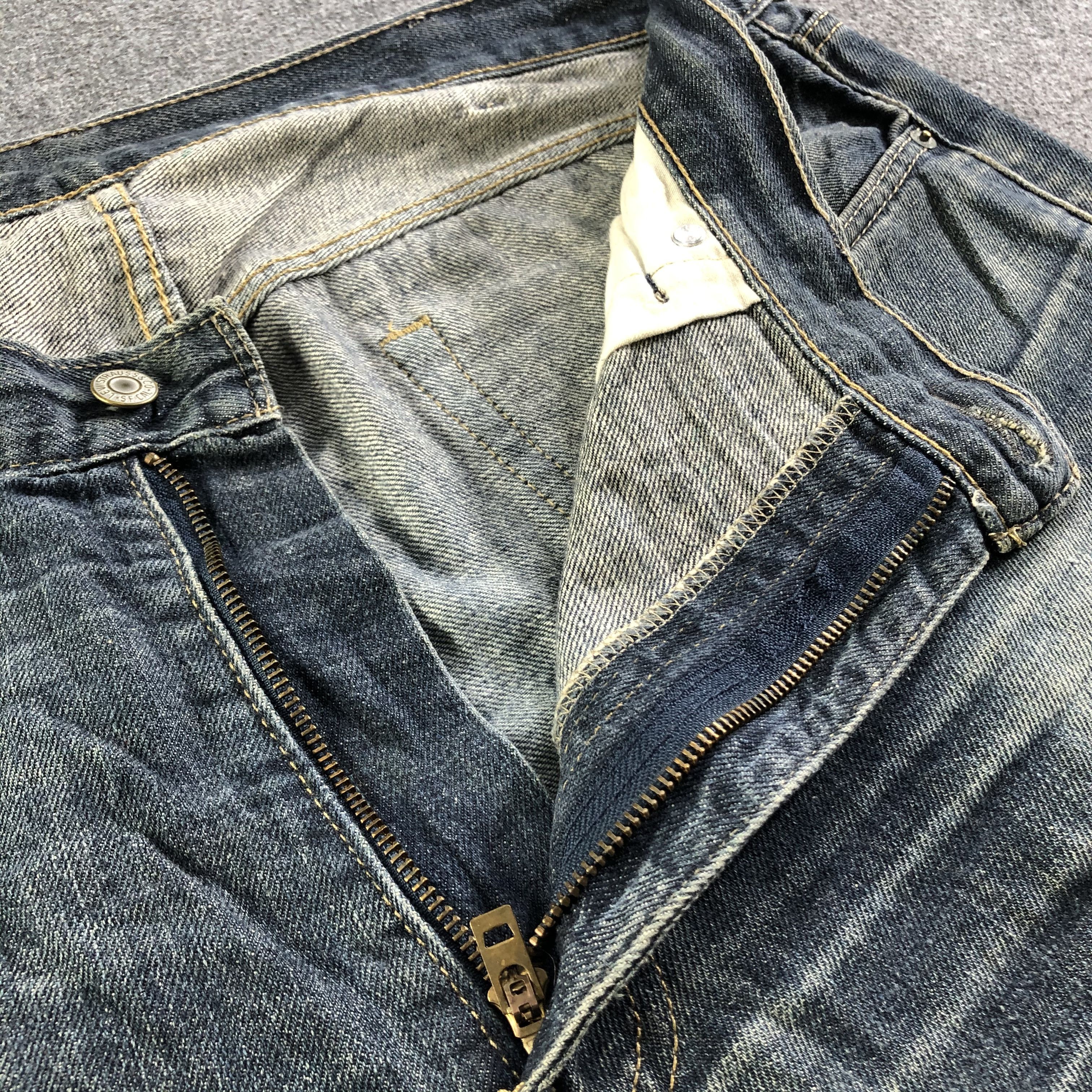 Levi's Vintage Levis 559 Jeans-J3477 Size US 41 - 7 Thumbnail