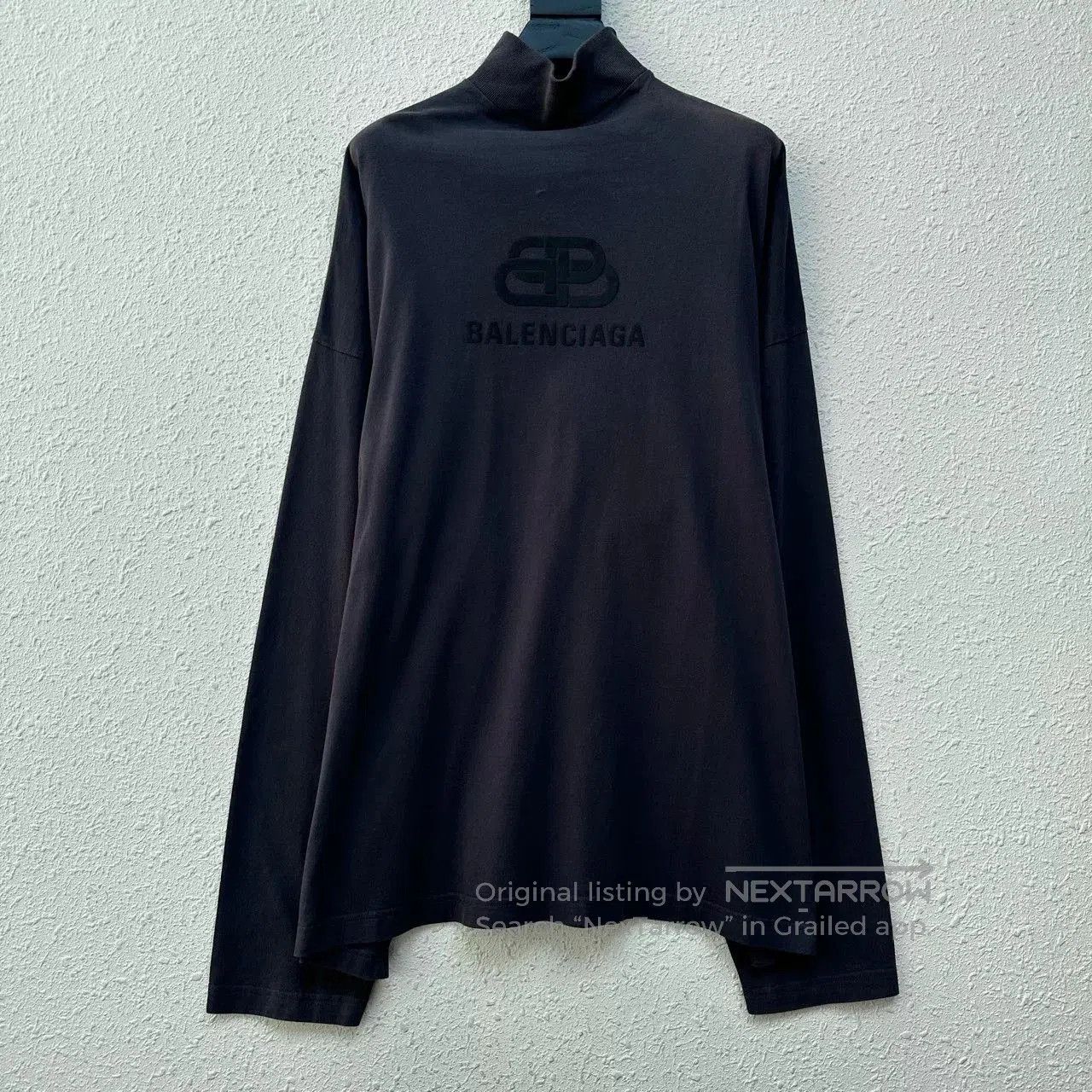 Balenciaga Balenciaga Lock Buckle Flocked Logo Turtleneck. Size XS / US 0-2 / IT 36-38 - 1 Thumbnail