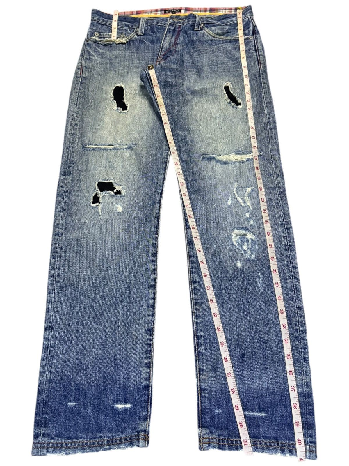 Japanese Brand Vintage Japanese Brand Faded Wash Distressed Patched Jeans Size US 33 - 13 Thumbnail