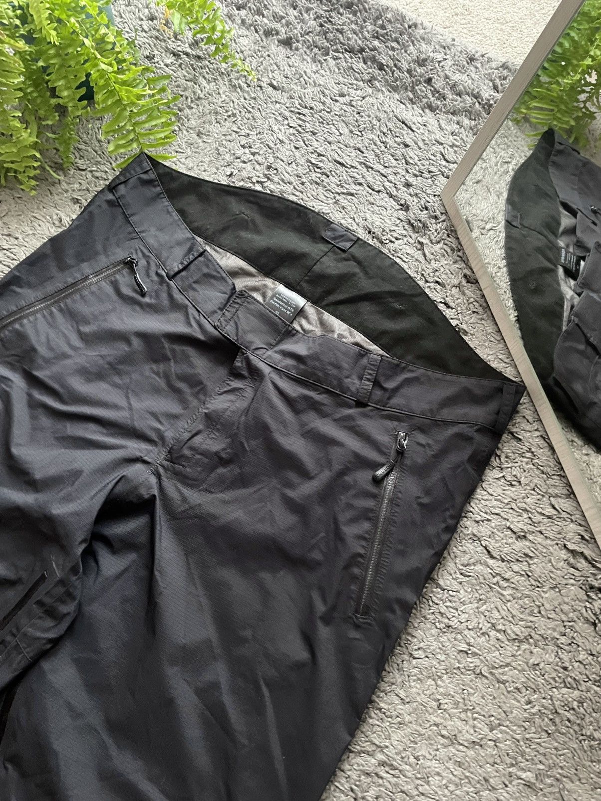 Norrona Norrøna Pants Gorpcore Outdoor Gore-Tex Logo Rare Streetwear Size US 38 / EU 54 - 9 Thumbnail
