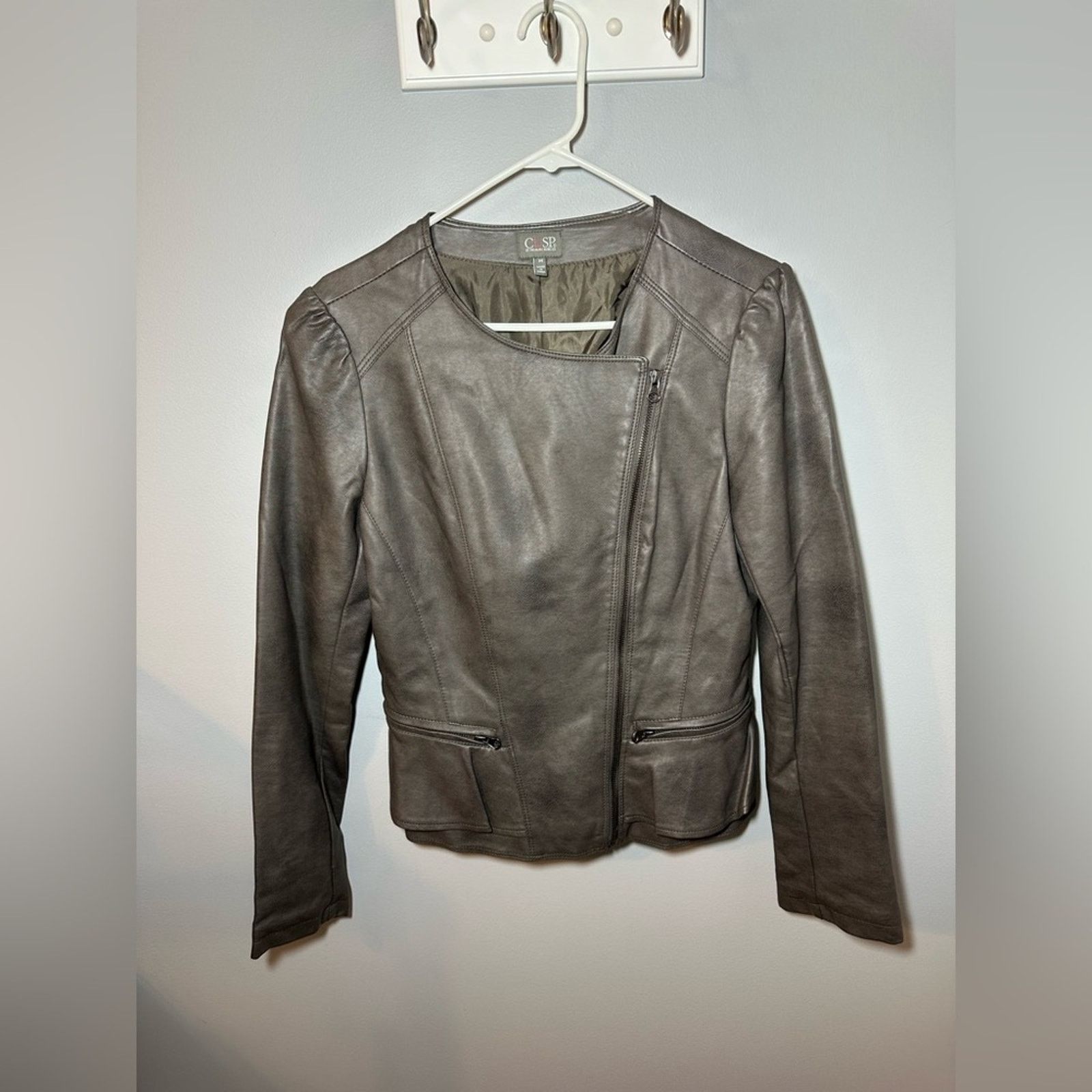 Neiman Marcus NEIMAN MARCUS CUSP Faux Leather Moto Biker Jacket Women Sz M Size M / US 6-8 / IT 42-44 - 3 Thumbnail