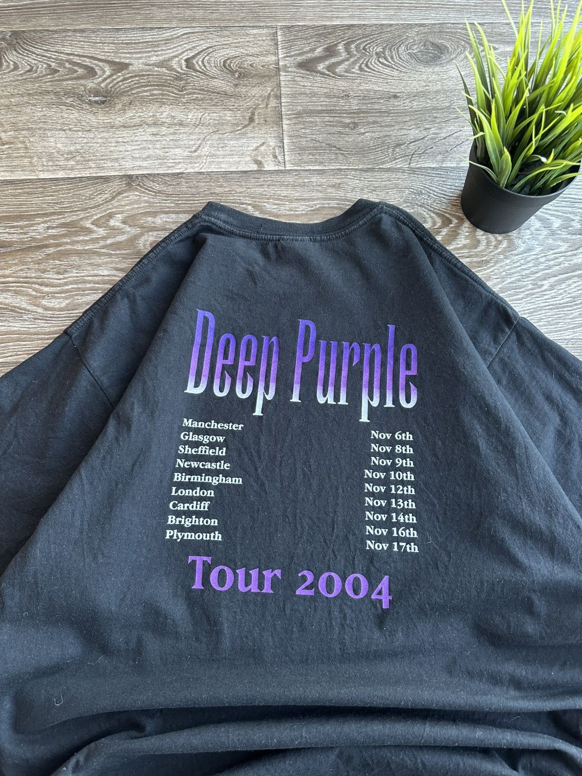Band Tees 🔥 Deep Purple 2004 Rock Band T Shirt Heavy Metal Sabbath Size US XL / EU 56 / 4 - 7 Thumbnail