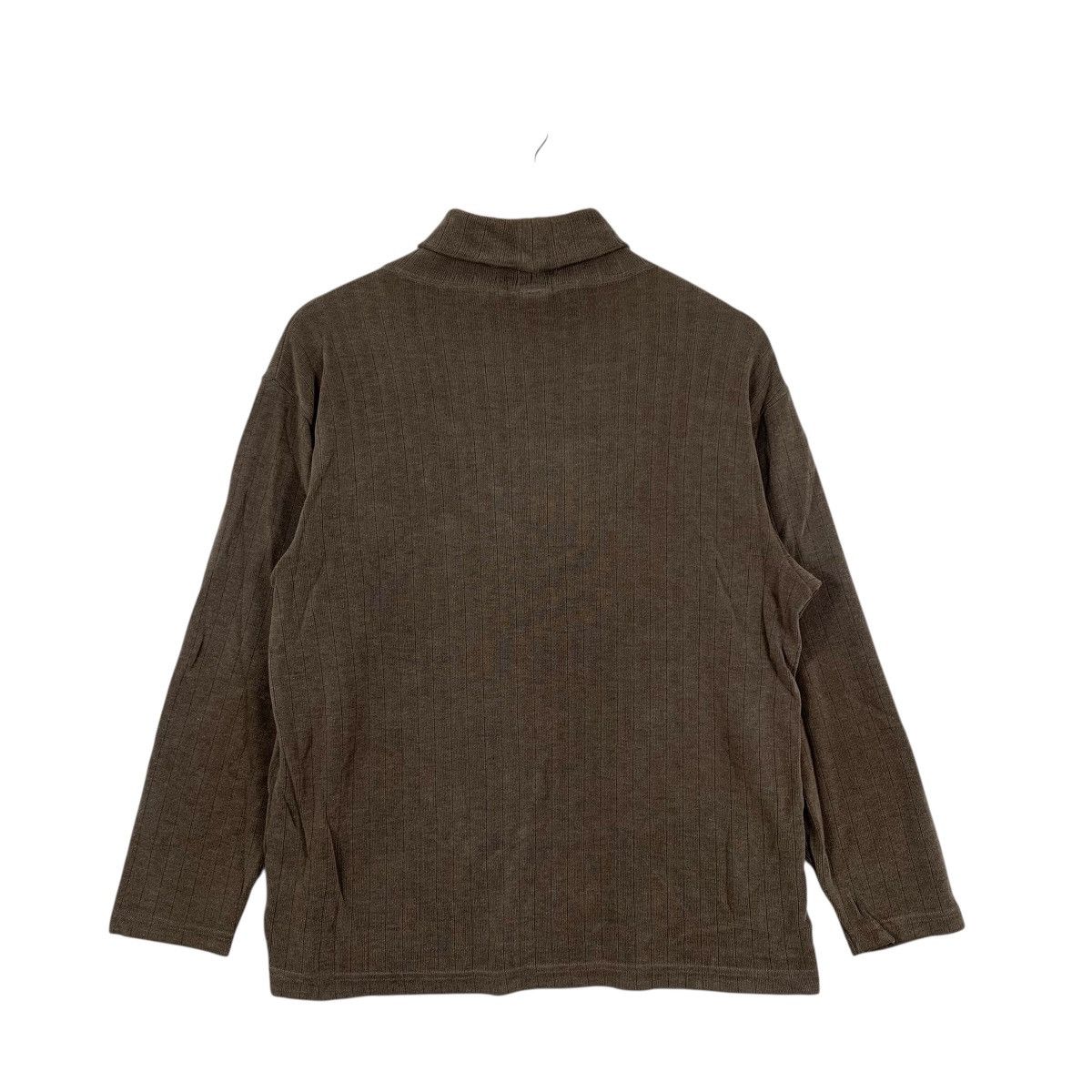 MCM Vintage MCM Worldwide Embroidered Turtleneck Sweatshirt Size US L / EU 52-54 / 3 - 2 Thumbnail
