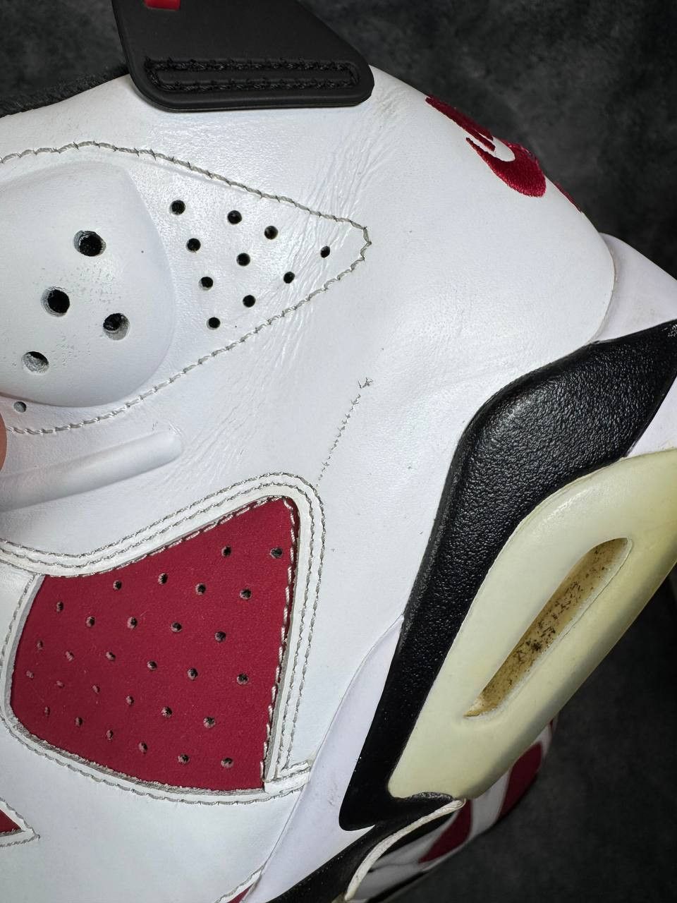 Jordan Brand Size 9.5 | Jordan 6 Carmine No Box | Pre-Owned Size US 9.5 / EU 42-43 - 10 Thumbnail