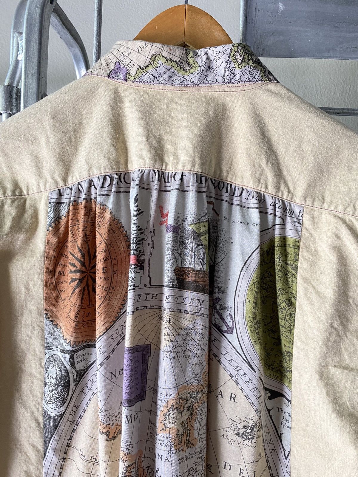 Designer × Japanese Brand × Vintage Vintage Map Print Shirt with Unique Details Size ONE SIZE - 6 Thumbnail