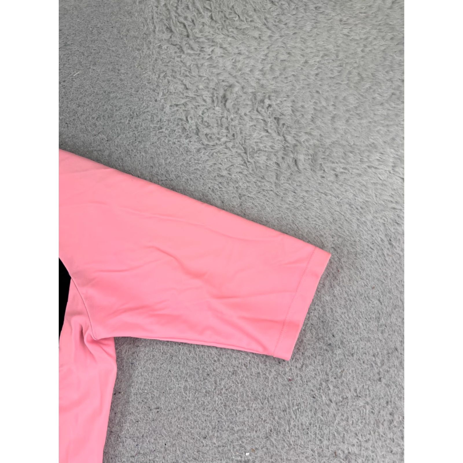 Vintage Swimsuit Womens XL Pink Short Sleeve One Piece Sports Surfing - Unbranded Navy? No, Pink. Wait. Size 40" / US 18 - 2 Thumbnail