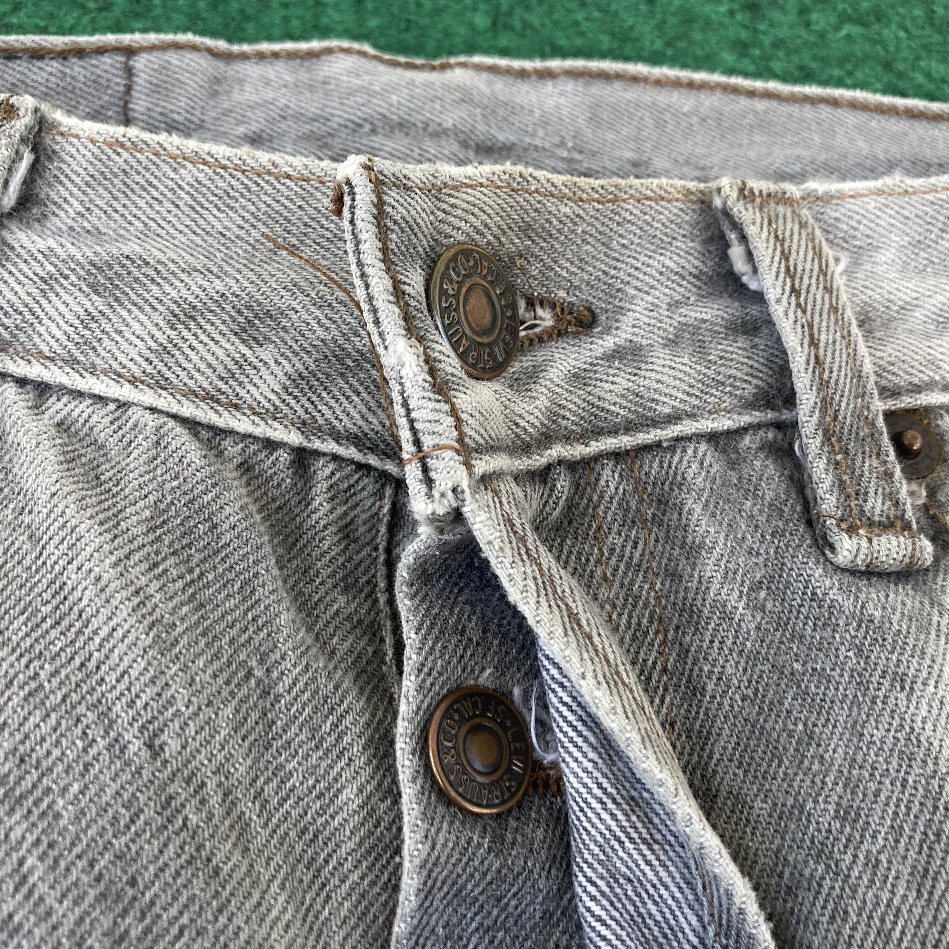 Levi's × Vintage Vtg Levis 501 Distressed Ripped Sz 29 Punk Grunge Jeans Size US 29 - 4 Thumbnail