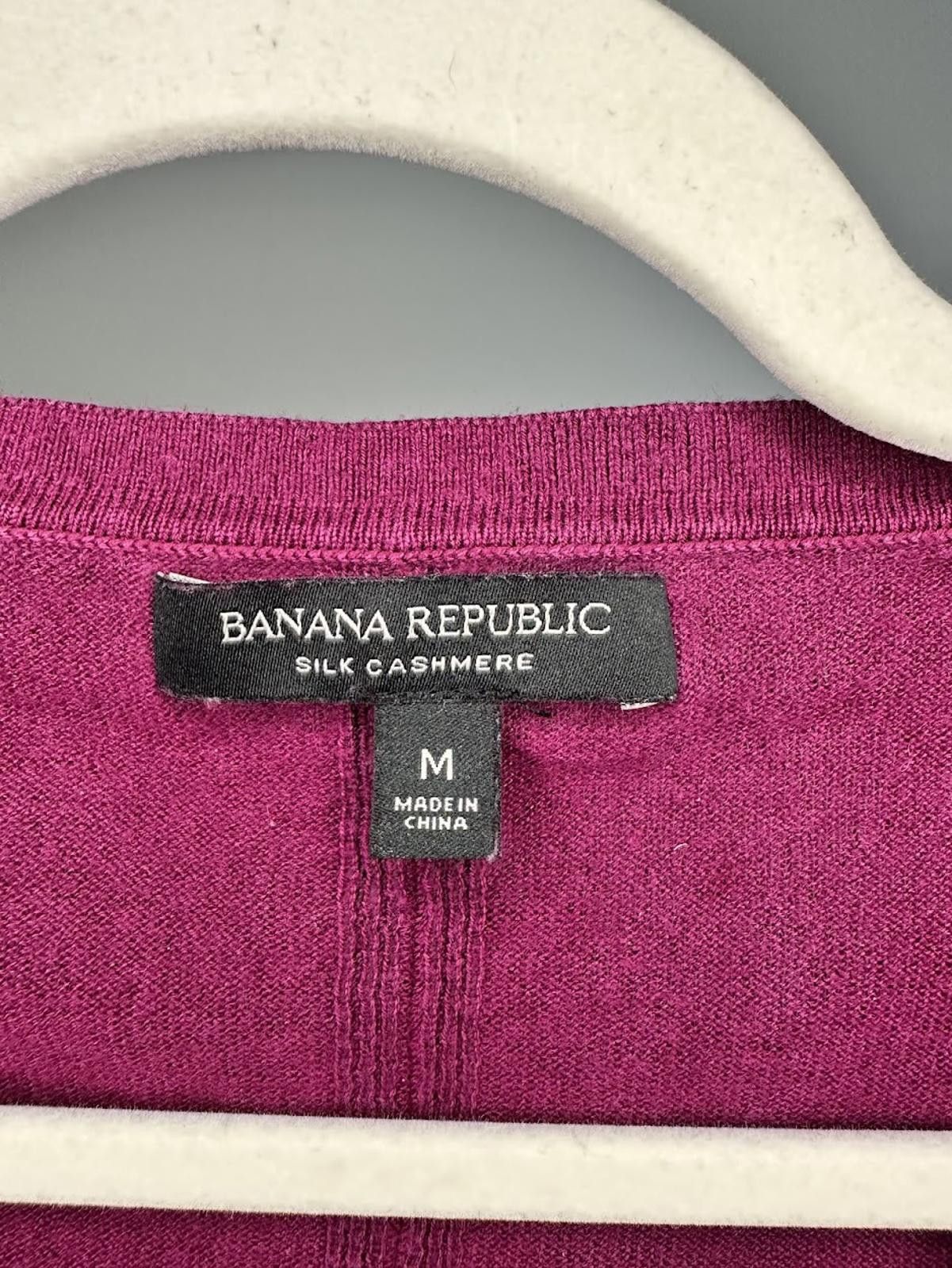 Banana Republic Banana Republic Silk Cashmere Sweater - Sz. M Size M / US 6-8 / IT 42-44 - 3 Thumbnail