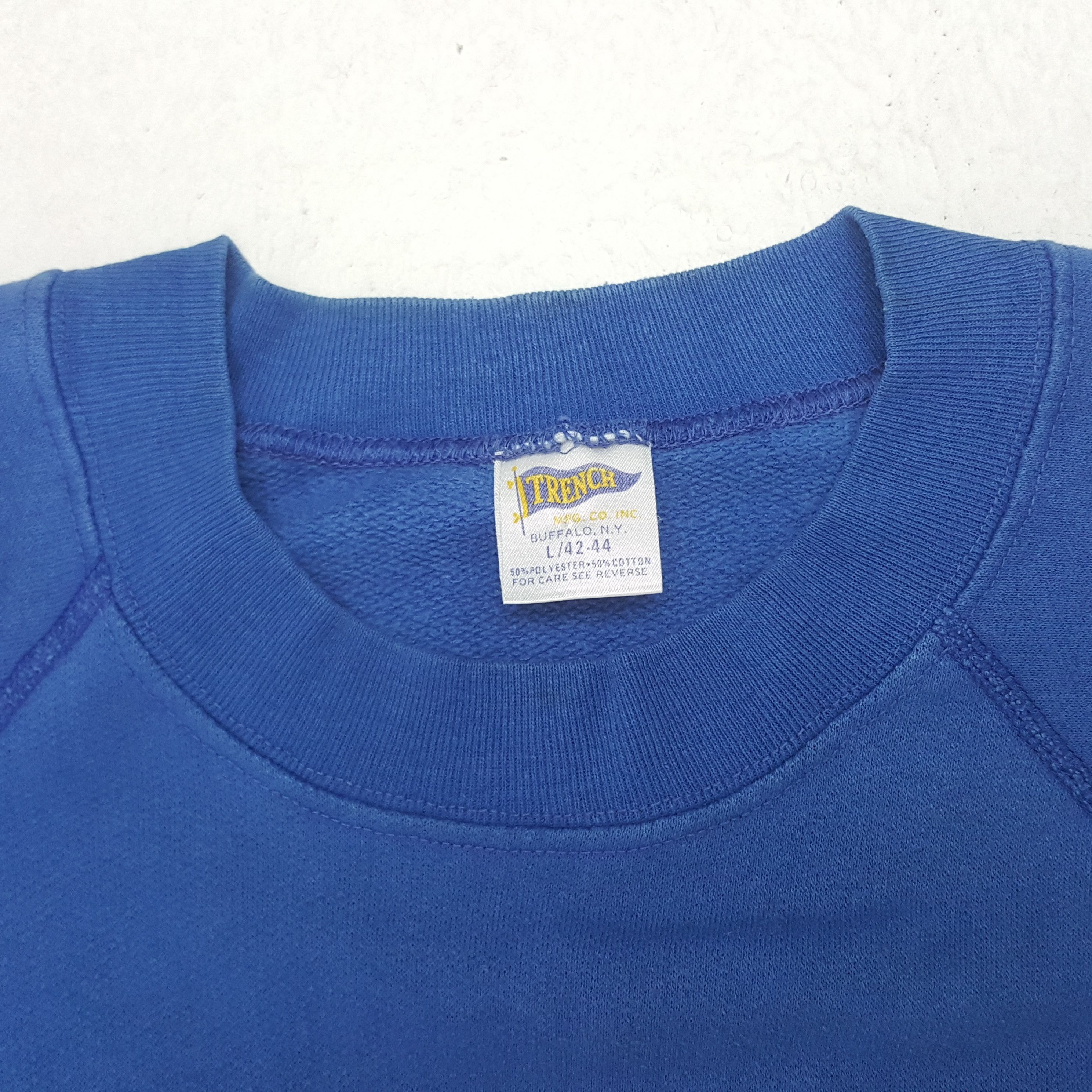 NFL Vintage Buffalo Bills American Football Sweatshirt C291N22 Size US M / EU 48-50 / 2 - 4 Thumbnail