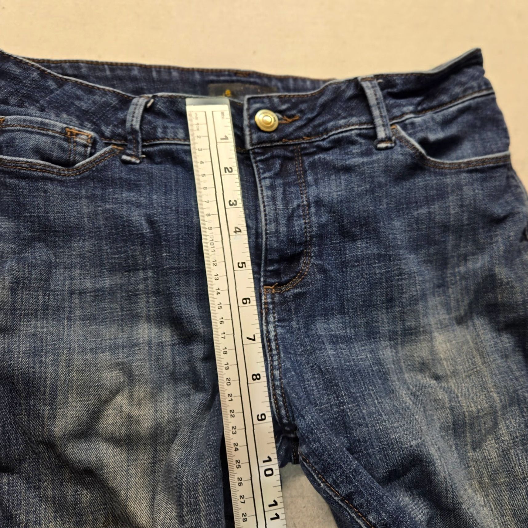 Lee VINTAGE Lee Women's Jeans Size 10 Short Regular Fit Straight Leg Distressed Shaping Blue Size 32" / US 10 / IT 46 - 6 Thumbnail