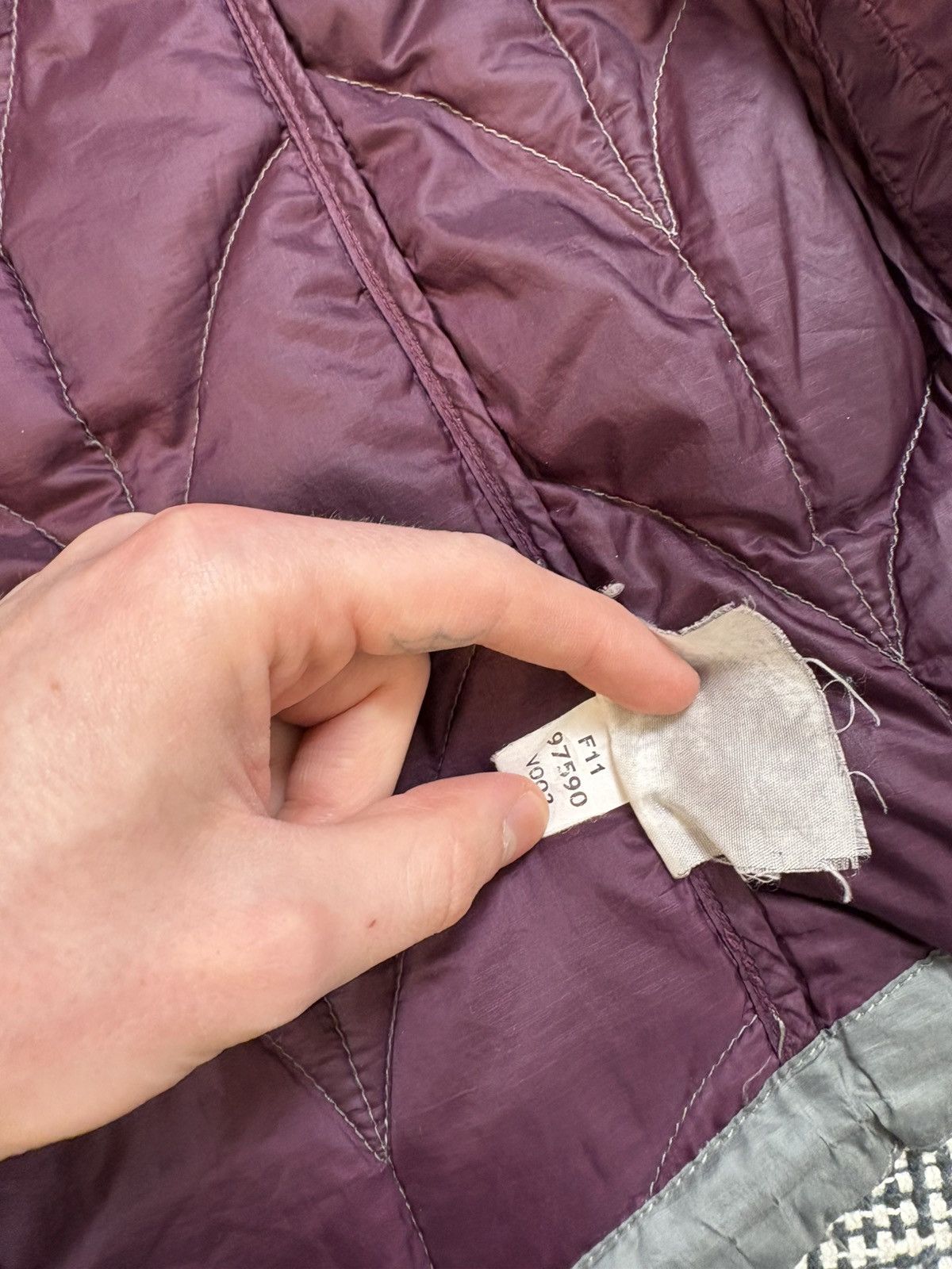 Outdoor Research Outdoor research light down vest jacket gorpcore Size M / US 6-8 / IT 42-44 - 6 Thumbnail