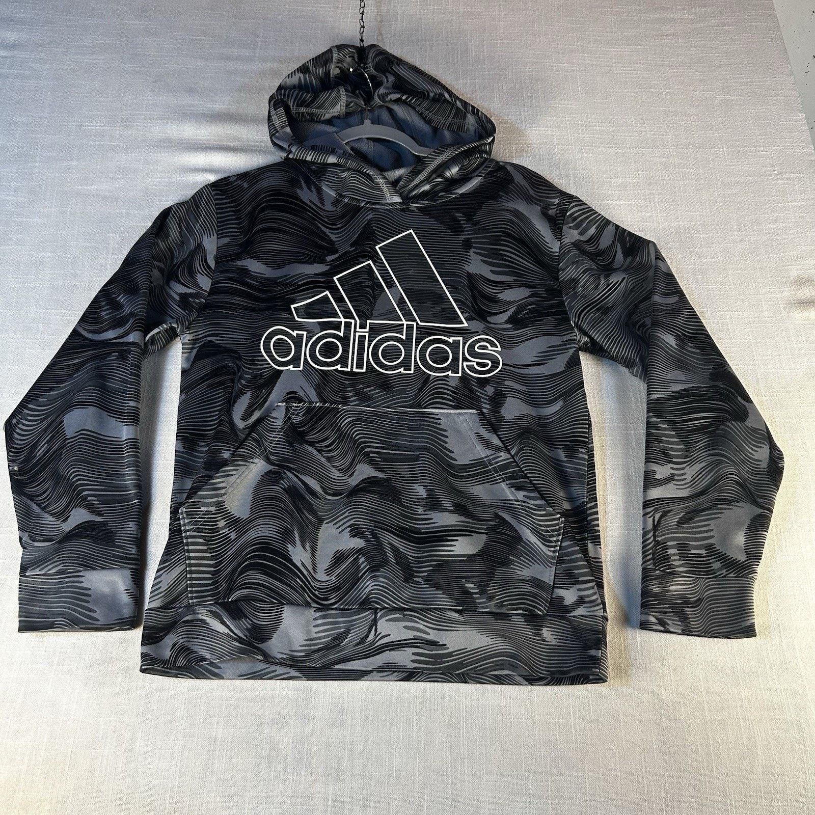 Adidas ADIDAS Size L (14/16) Boys Gray/Black Pocket Fleece Hoodie Size US XS / EU 42 / 0 - 1 Thumbnail