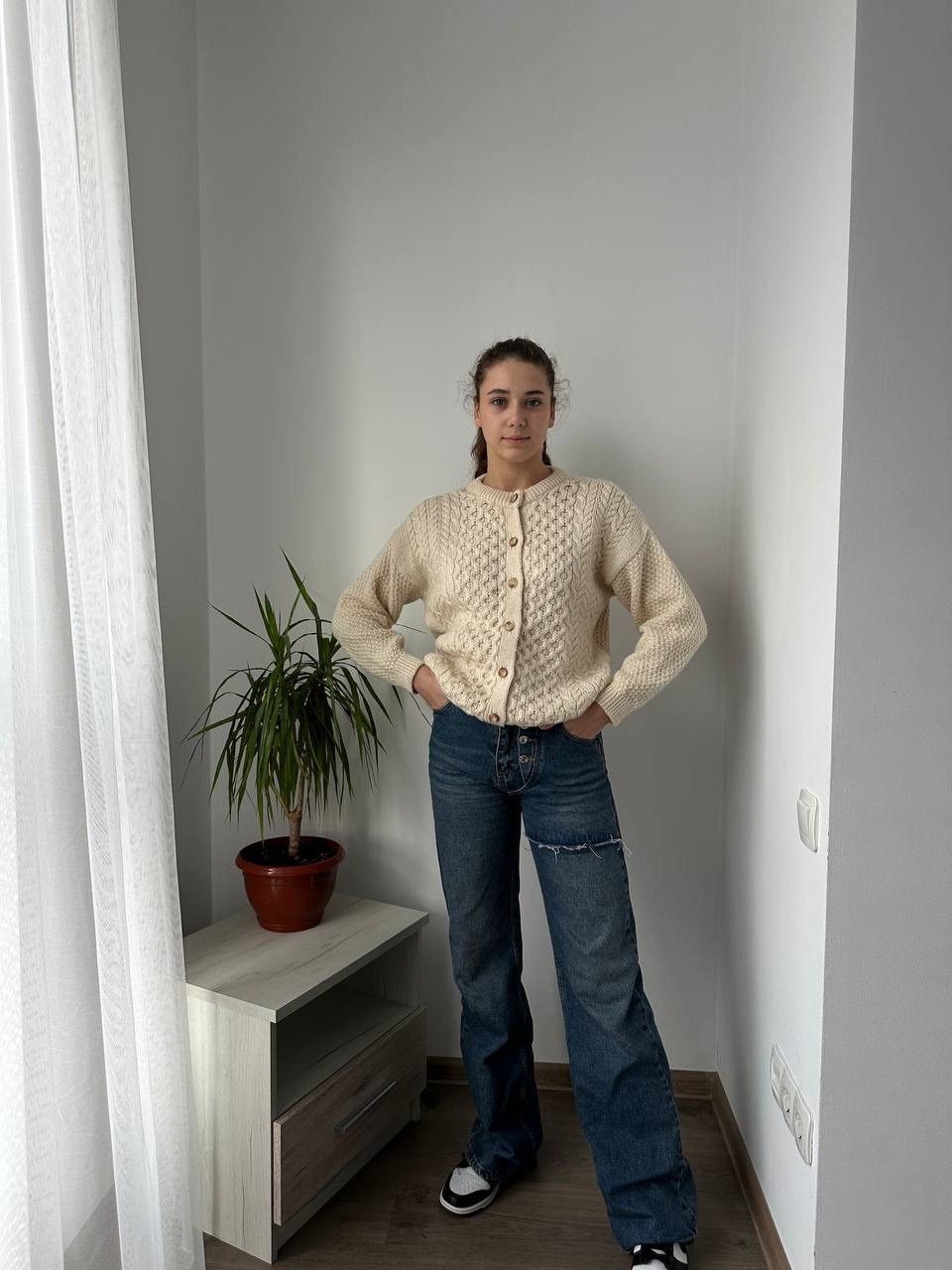 Vintage Vintage Cable Knit Beige Highland Scottish Wool Sweater Size M / US 6-8 / IT 42-44 - 8 Thumbnail