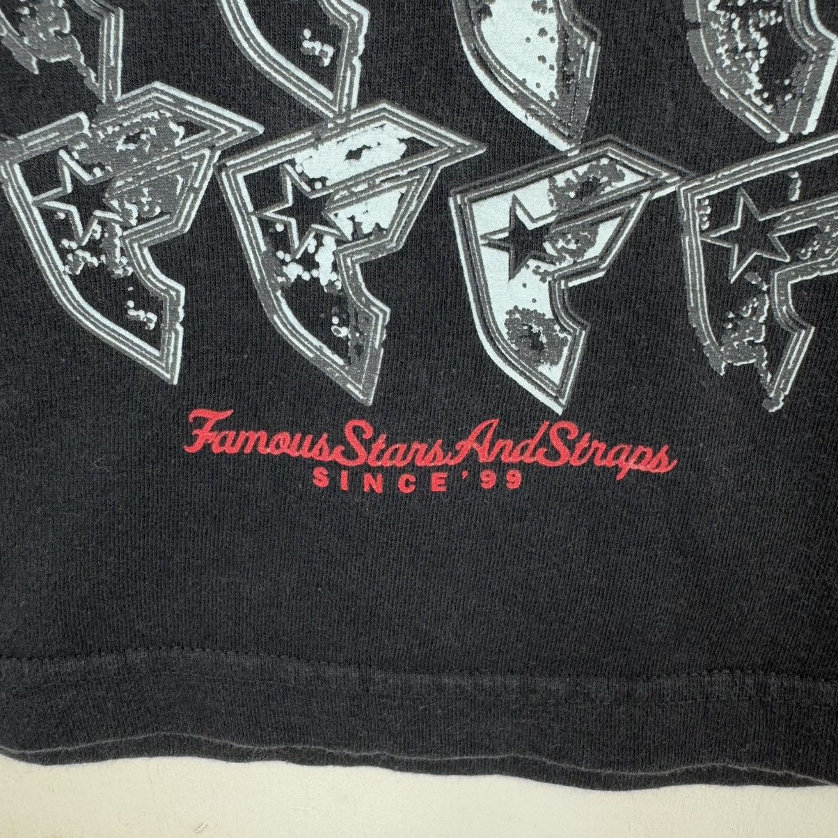 Famous Stars And Straps × Vintage Famous Stars And Straps Tshirt Size US S / EU 44-46 / 1 - 3 Thumbnail