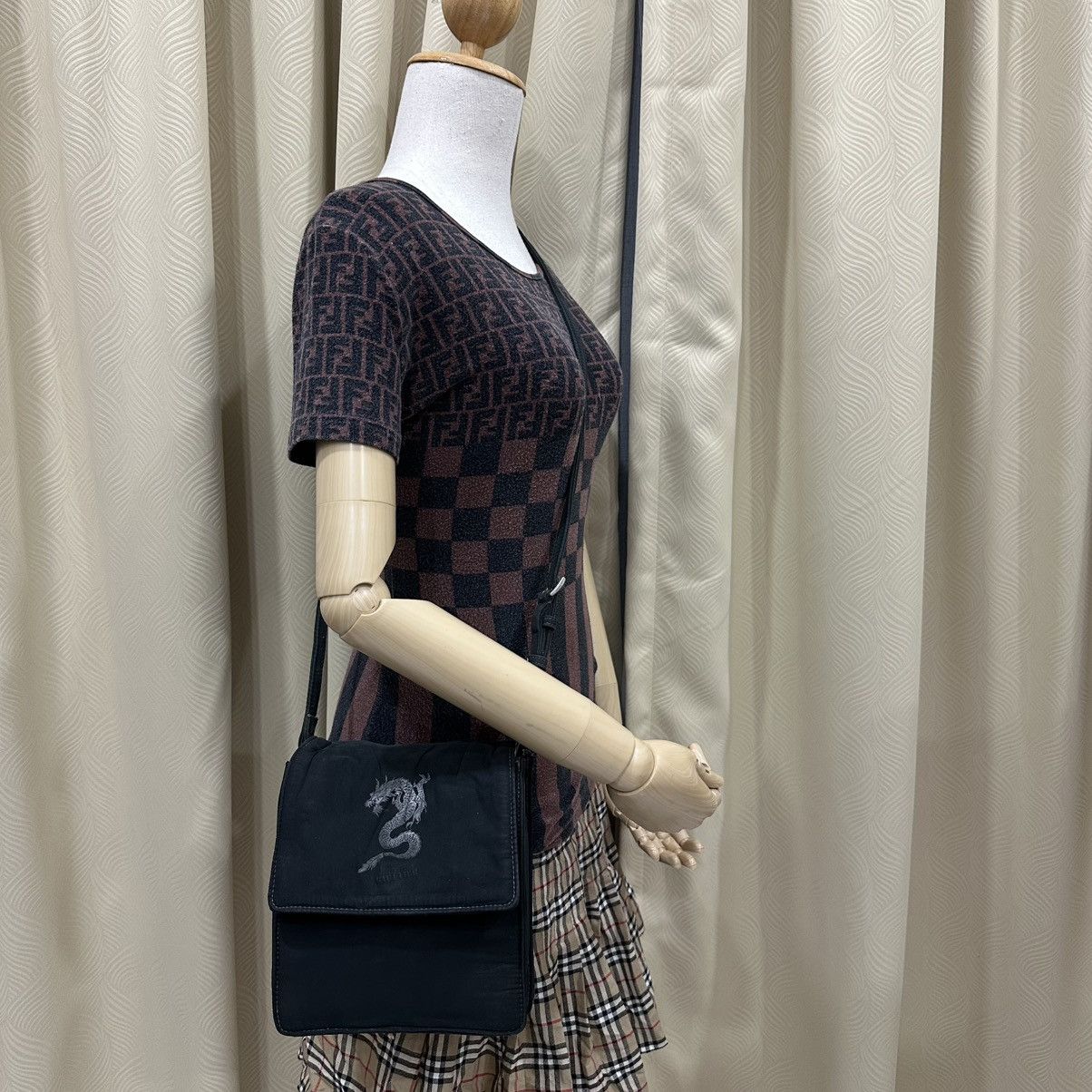 Jean Paul Gaultier ‼️LASTDROP‼️ JEAN PAUL GAULTIER SHOULDER BAG DRAGON EMBROIDERY Size ONE SIZE - 15 Thumbnail