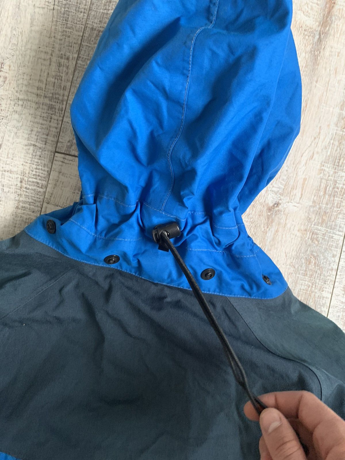 Berghaus × Vintage Vintage berghaus gore tex mera peak jacket Size US L / EU 52-54 / 3 - 21 Thumbnail