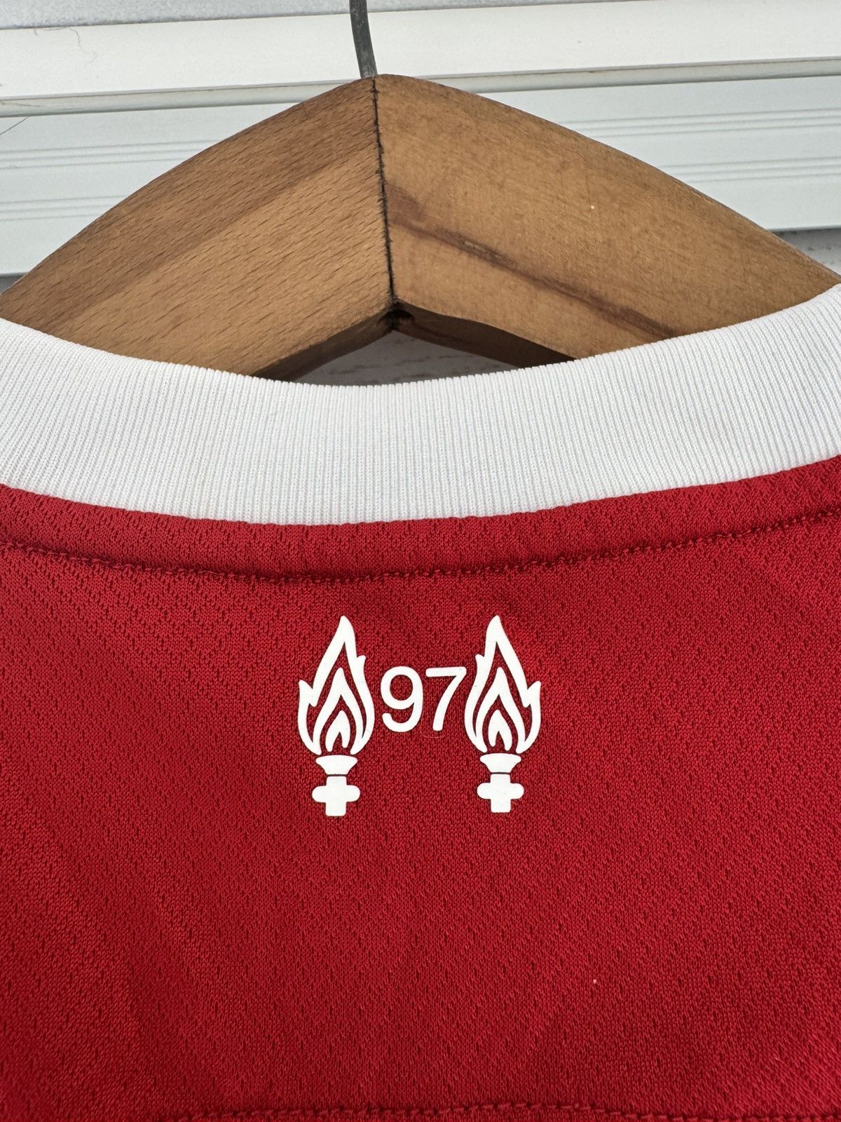 Nike Liverpool 2023-2024 Home Soccer Jersey Football Shirt Kit Size US S / EU 44-46 / 1 - 10 Thumbnail