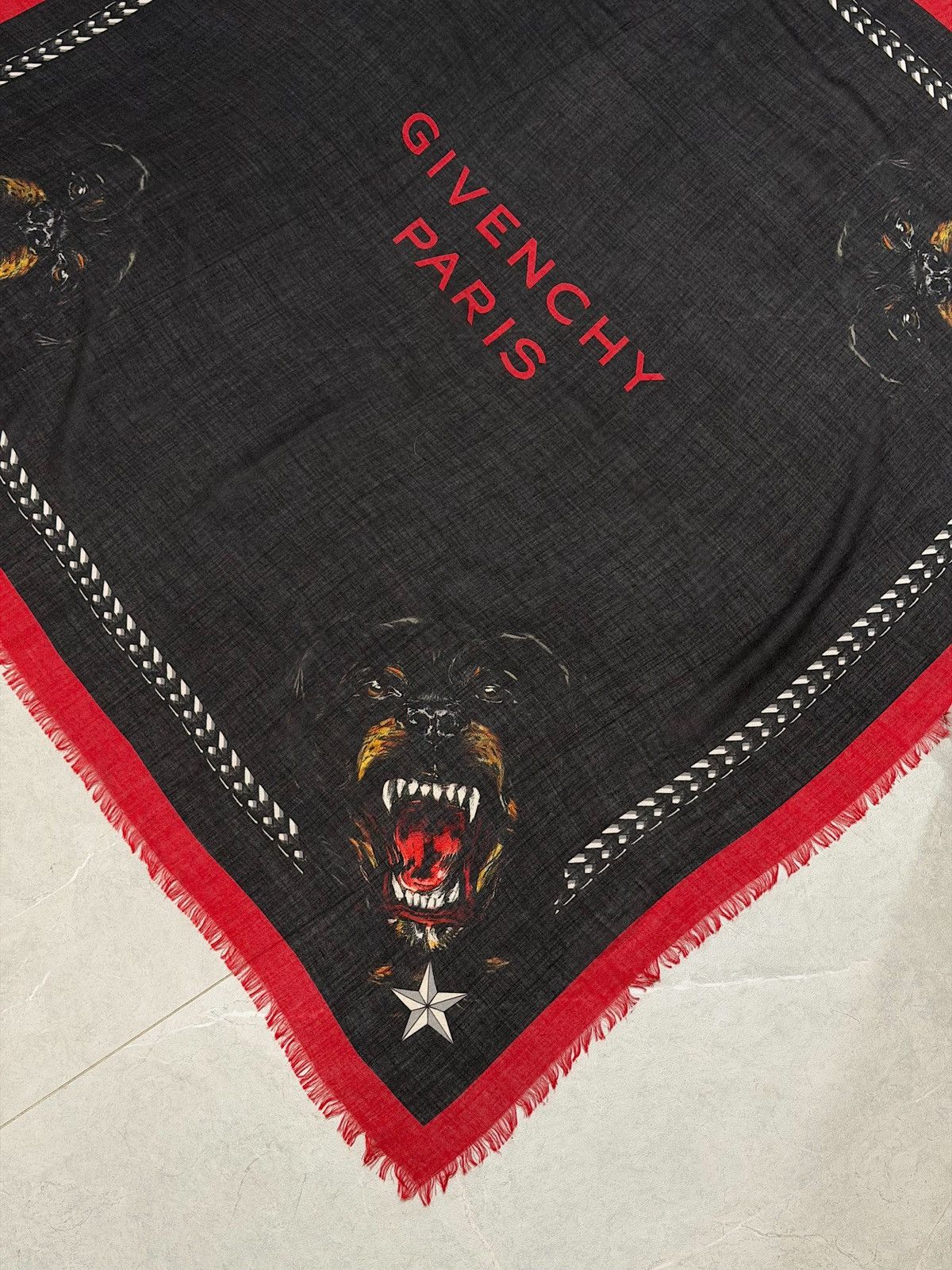 Givenchy GIVENCHY Rottweiler Stars & Chain Cashmere Scarf wool Kanye Size ONE SIZE - 8 Thumbnail