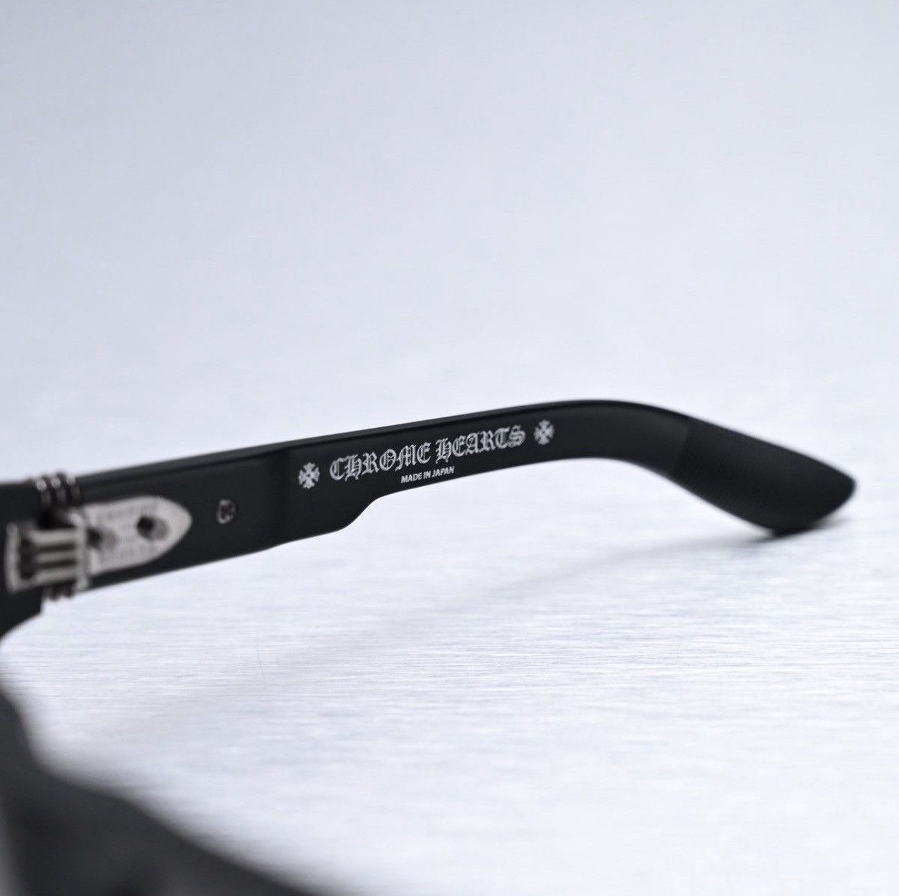 Chrome Hearts CHROME HEARTS T.HUTCH MATTE BLACK SUNGLASSES Size ONE SIZE - 4 Thumbnail