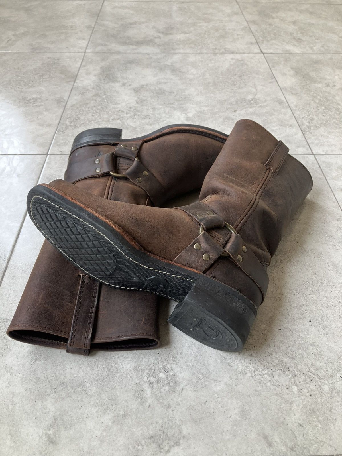 Frye Harness 12R, square toe boots display picture 1
