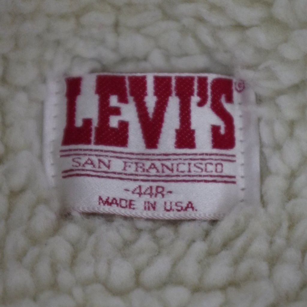 Levi's Vintage USA Made Levi's Sherpa Denim Trucker Jacket Size 44R Size US L / EU 52-54 / 3 - 2 Thumbnail