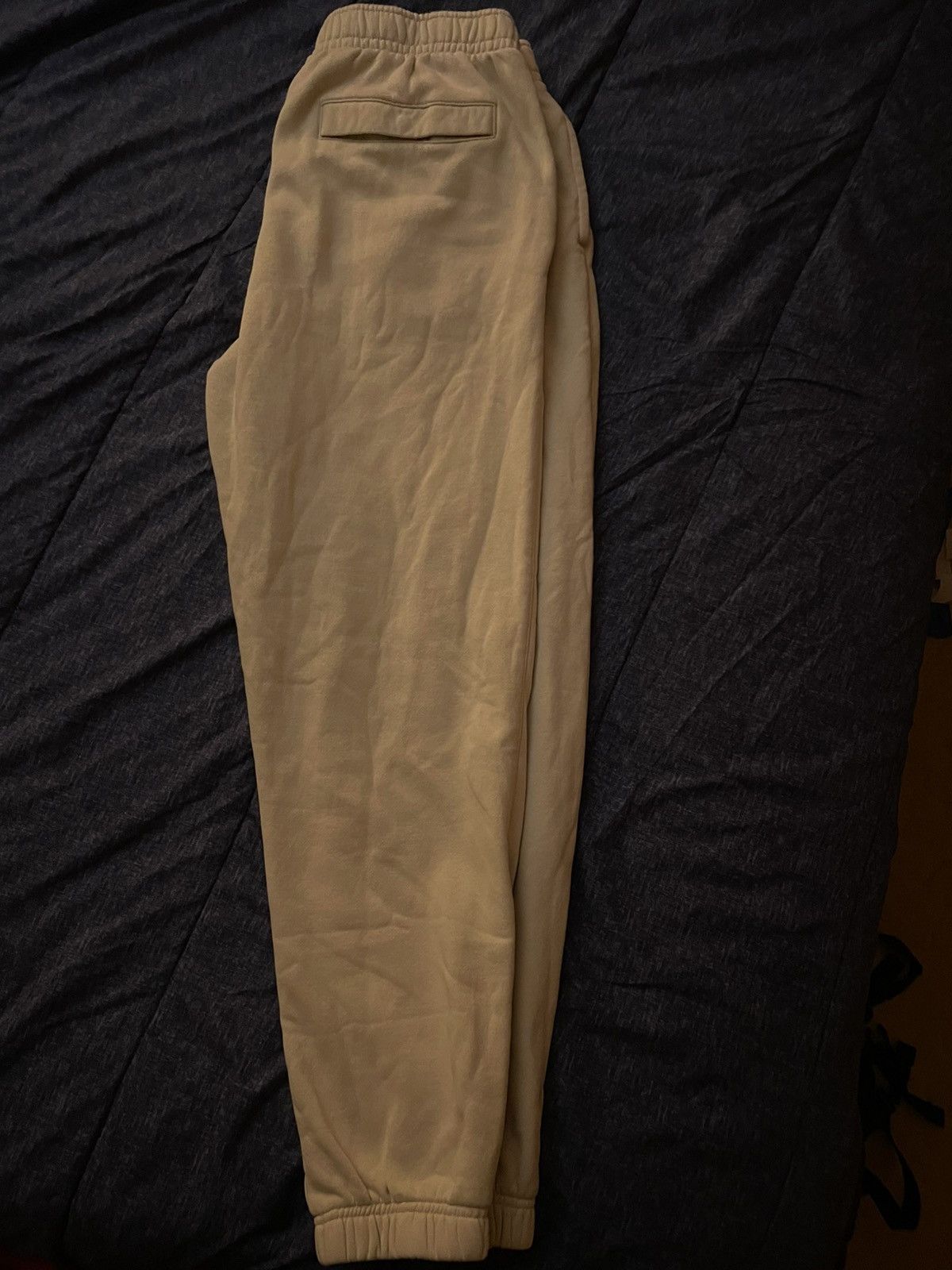 Nike Nike Cream Sweatpants Size US 32 / EU 48 - 2 Thumbnail
