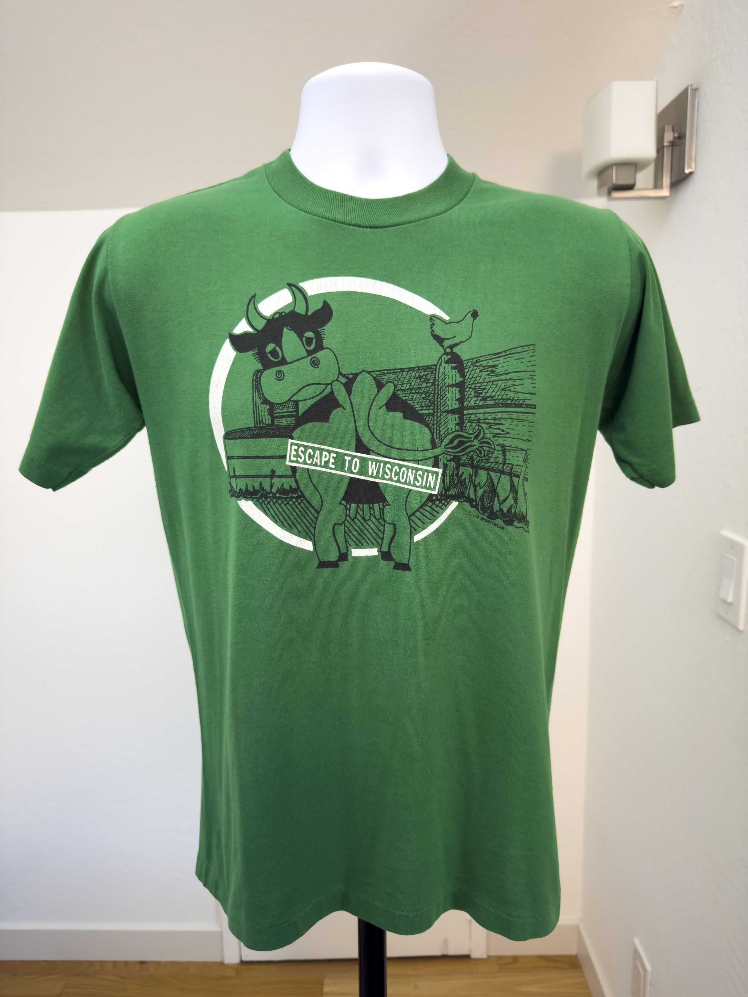 Other Vintage “Escape to Wisconsin” Graphic Single Stitch Tee USA Size US M / EU 48-50 / 2 - 1 Thumbnail