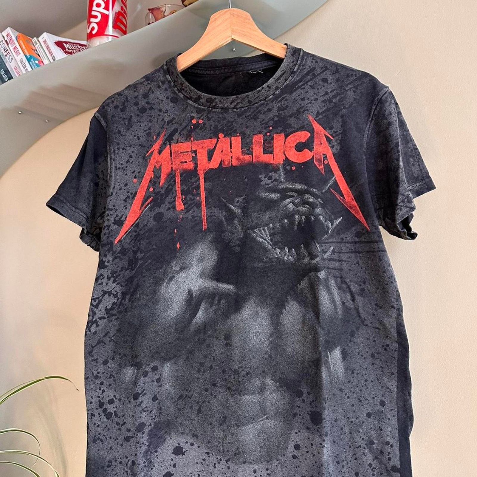 Band Tees × Metallica × Vintage Vintage Y2K Metallica Jump In the Fire Shirt Size US S / EU 44-46 / 1 - 2 Thumbnail