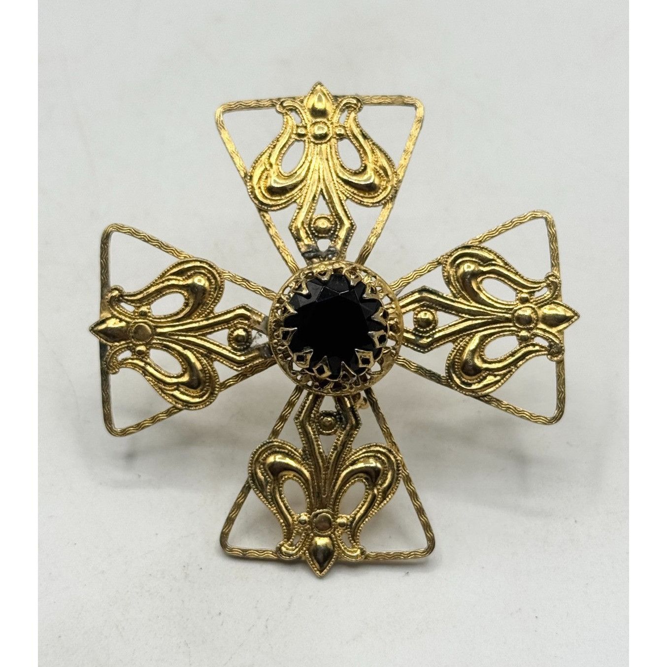 Vintage Freirich Black Stone Maltese Cross Vintage Brooch Pin Size ONE SIZE - 1 Thumbnail