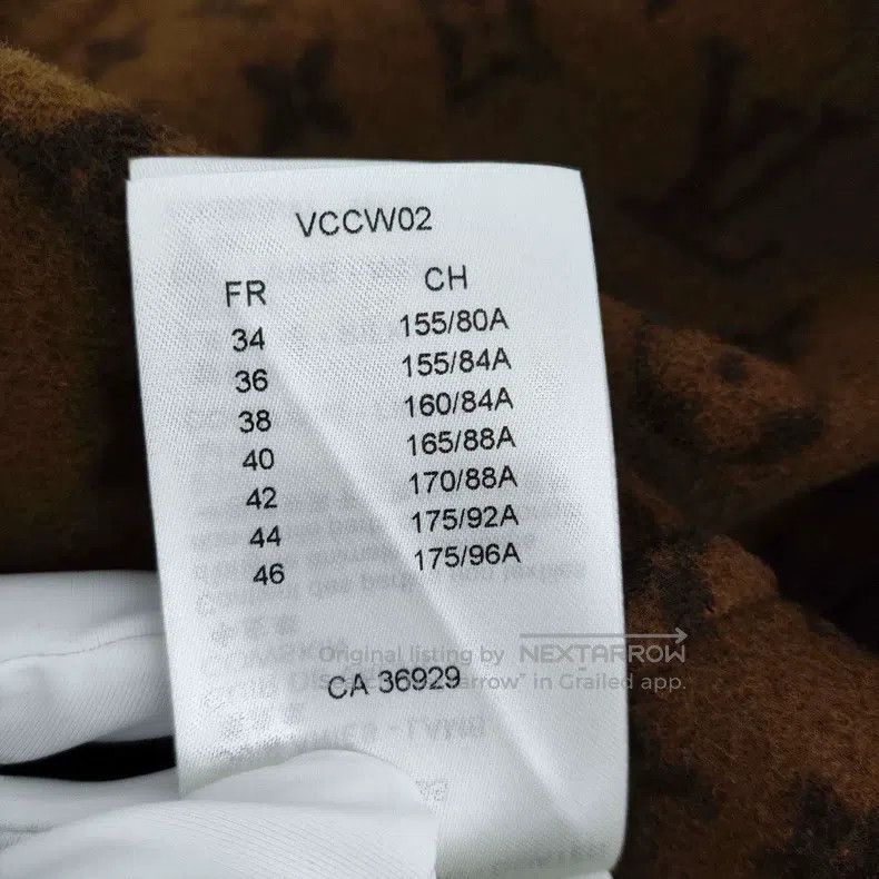 Louis Vuitton Louis Vuitton Wool lined full-print lace-up coat Size 4XL / US 24-26 - 8 Thumbnail