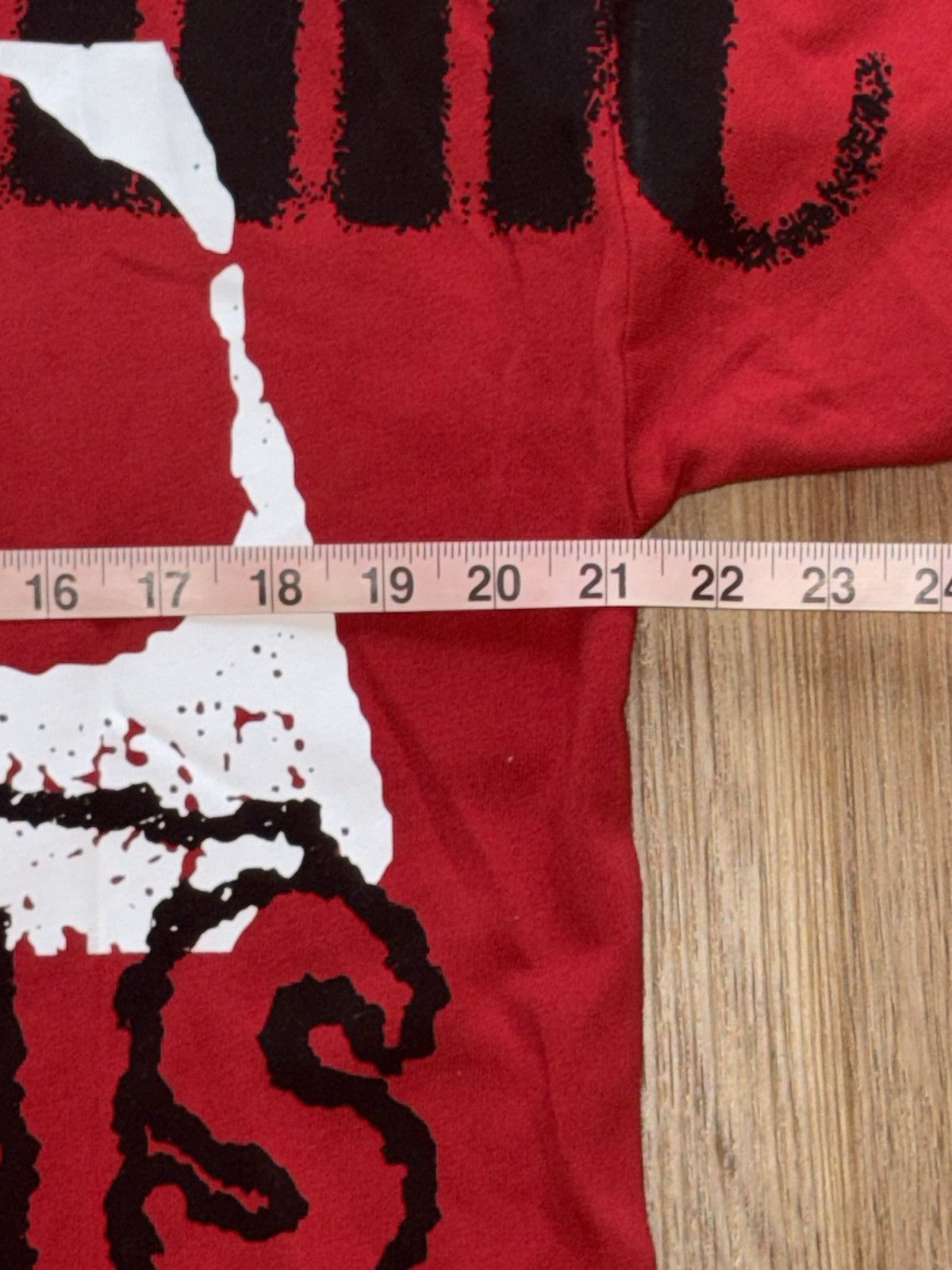 Civil Regime Civil Regime X Misfits Meduim red skull oversized Size US M / EU 48-50 / 2 - 3 Thumbnail