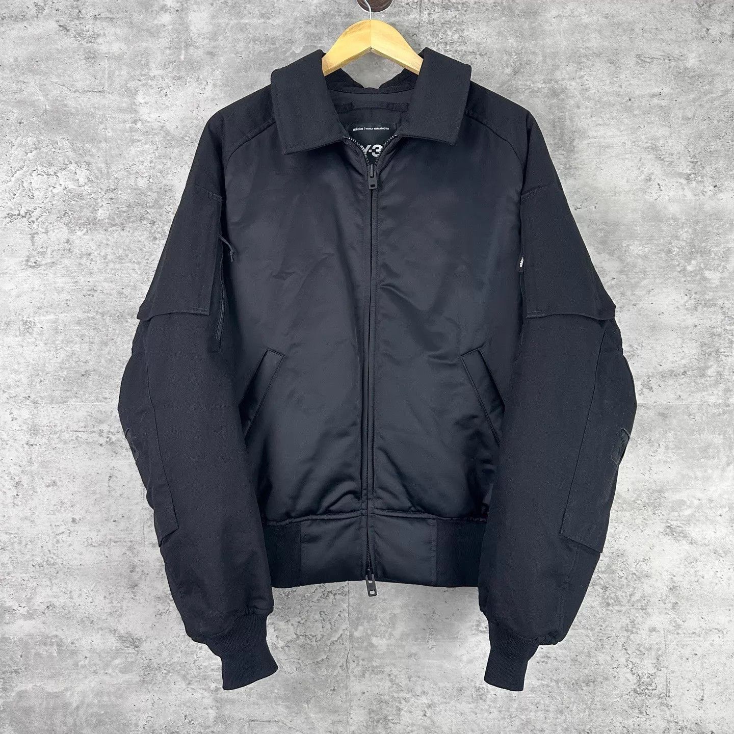 Y-3 Y-3 Nylon Paneled Padded Bomber Jacket S Near New Size US S / EU 44-46 / 1 - 1 Thumbnail