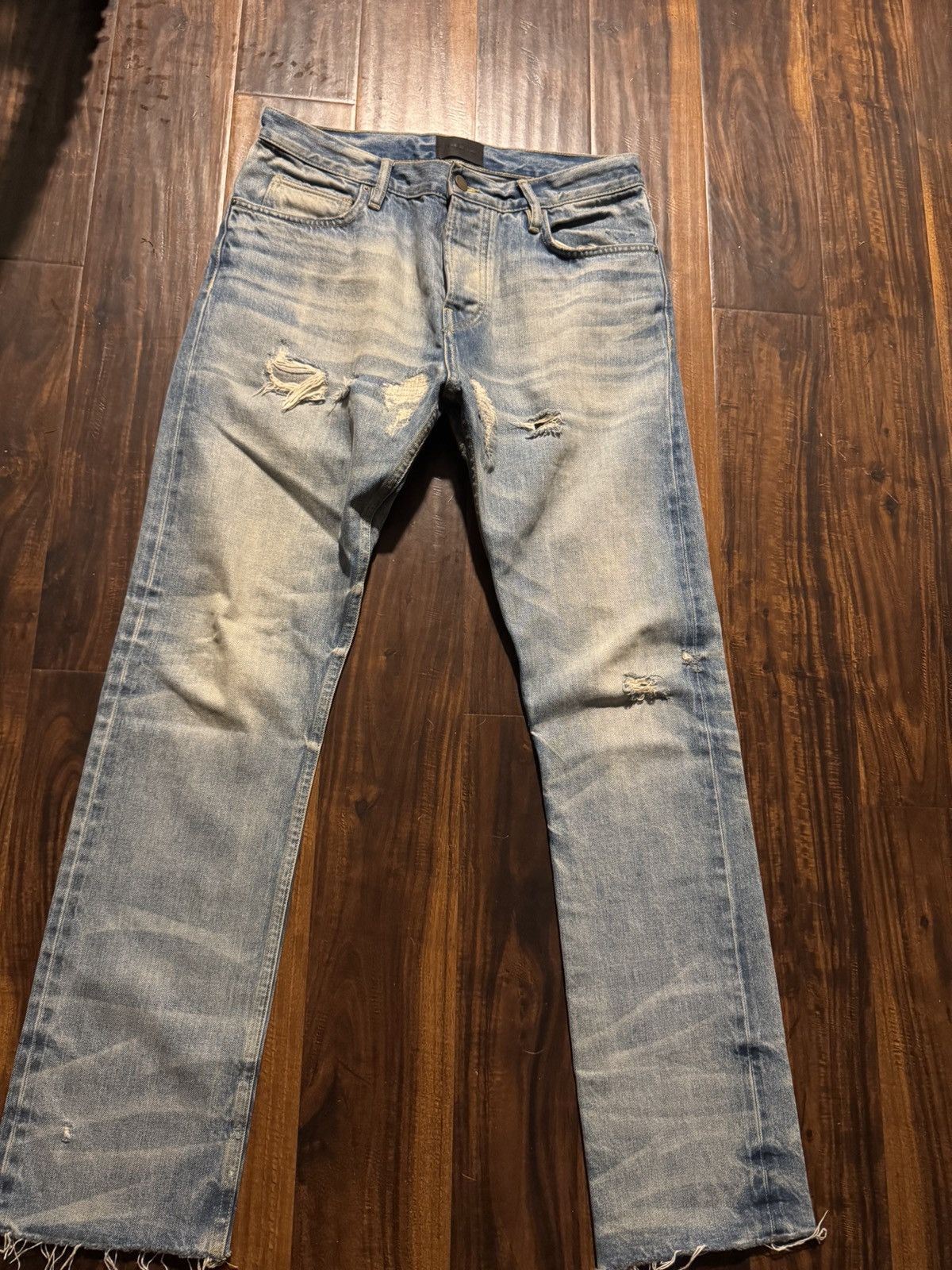 Fear of God Fear of God 7th Collection Distressed Jeans (5 Yr Indigo) Size US 32 / EU 48 - 4 Thumbnail