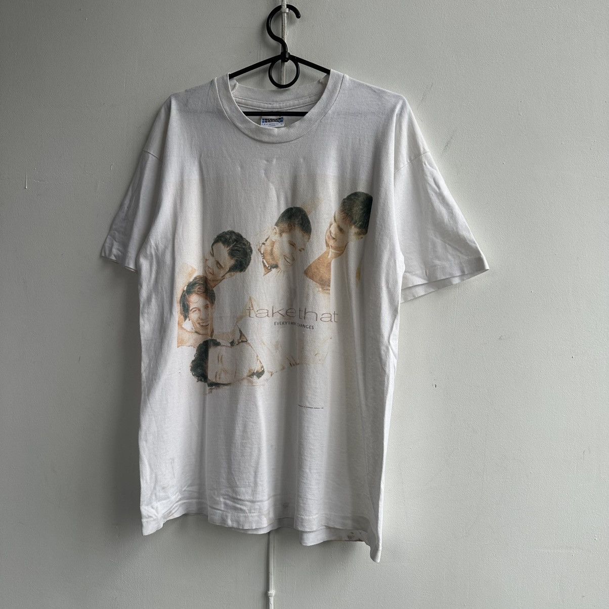 Band Tees Vintage 1993s TAKE THAT Tour Tshirt Size US XL / EU 56 / 4 - 3 Thumbnail