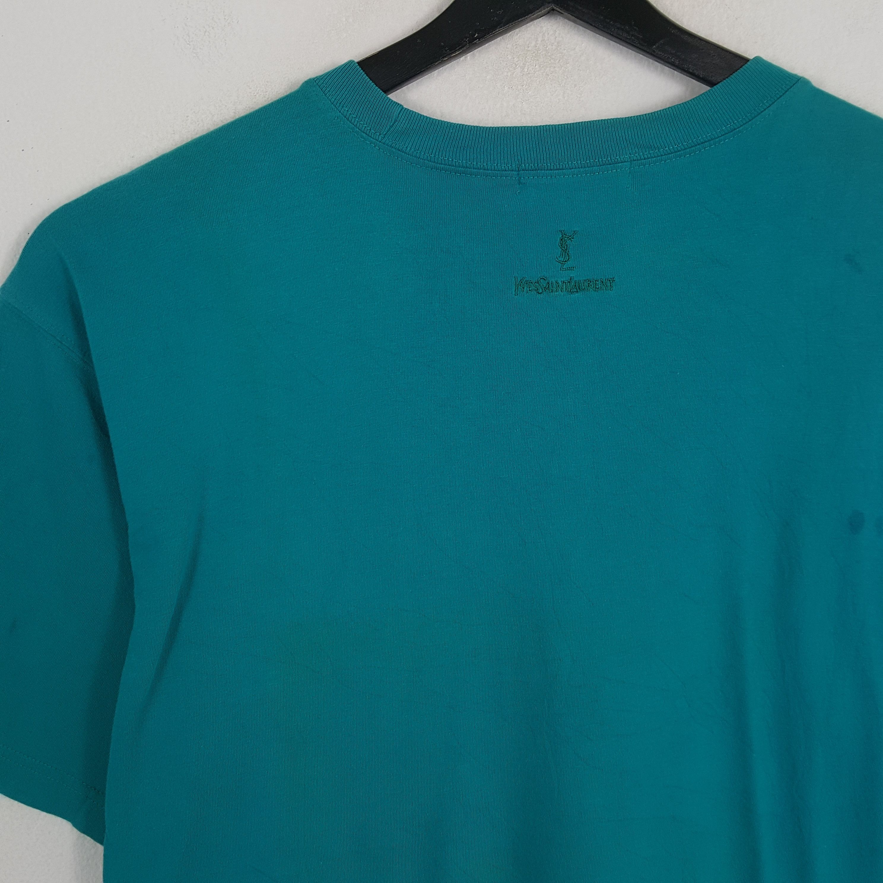 Vintage × Yves Saint Laurent YVES SAINT LAURENT YSL Small Logo Pocket Design Tshirt Size US L / EU 52-54 / 3 - 4 Thumbnail