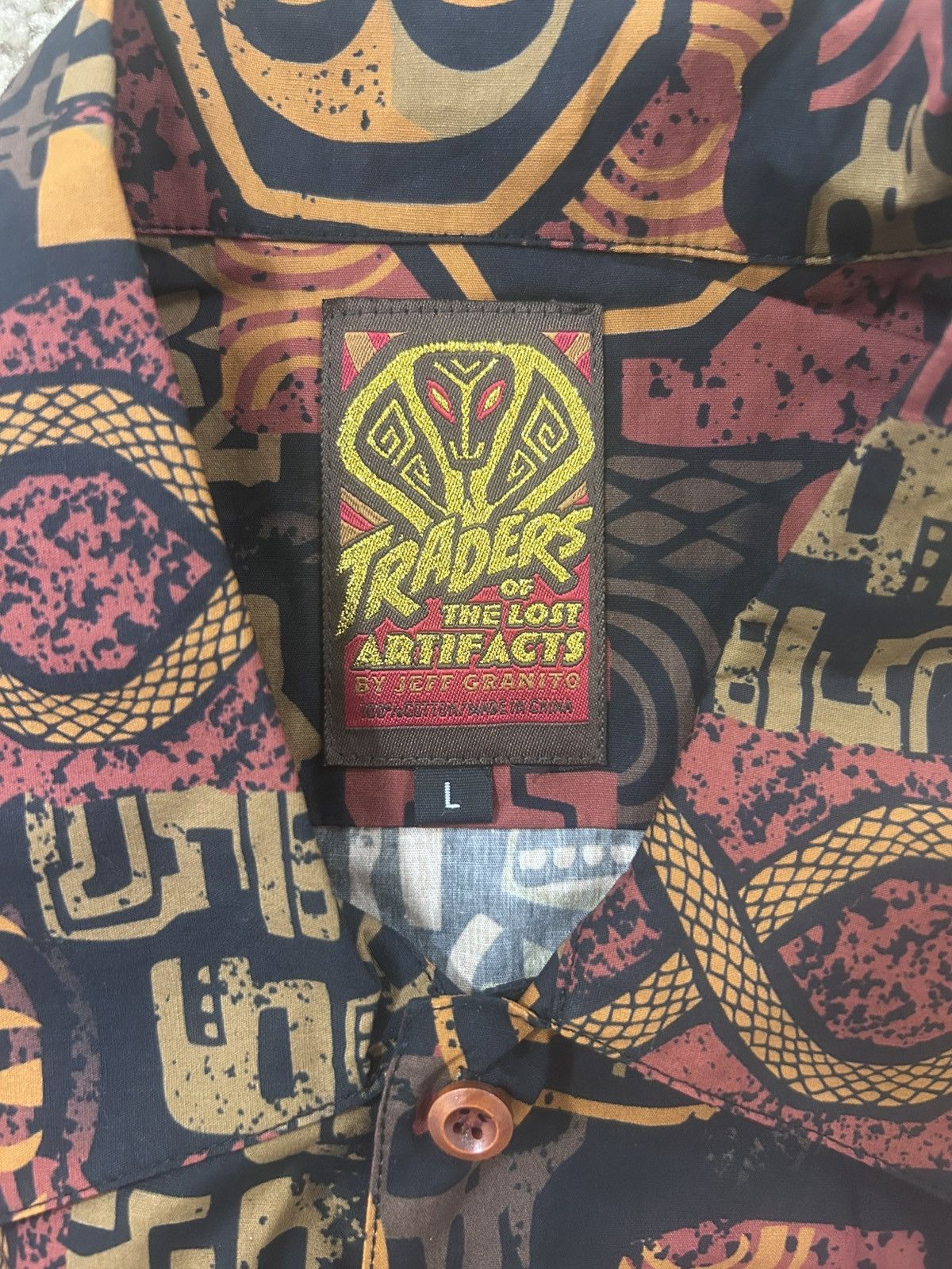 Disney Traders of the lost artifacts AOP Disney button up Lrg Size US L / EU 52-54 / 3 - 4 Thumbnail