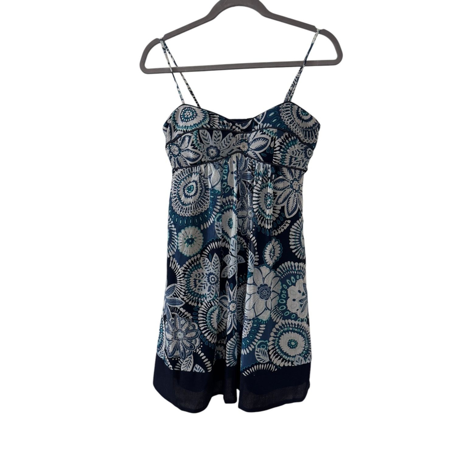 Other B Darlin White & Blue Floral w/Metallic Accents Dress Size 6 Size M / US 6-8 / IT 42-44 - 1 Thumbnail