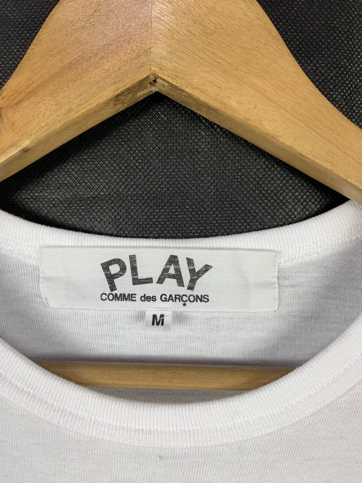 Comme des Garcons Steals! Play Comme Des Garcons Designer Tee Size US M / EU 48-50 / 2 - 8 Thumbnail