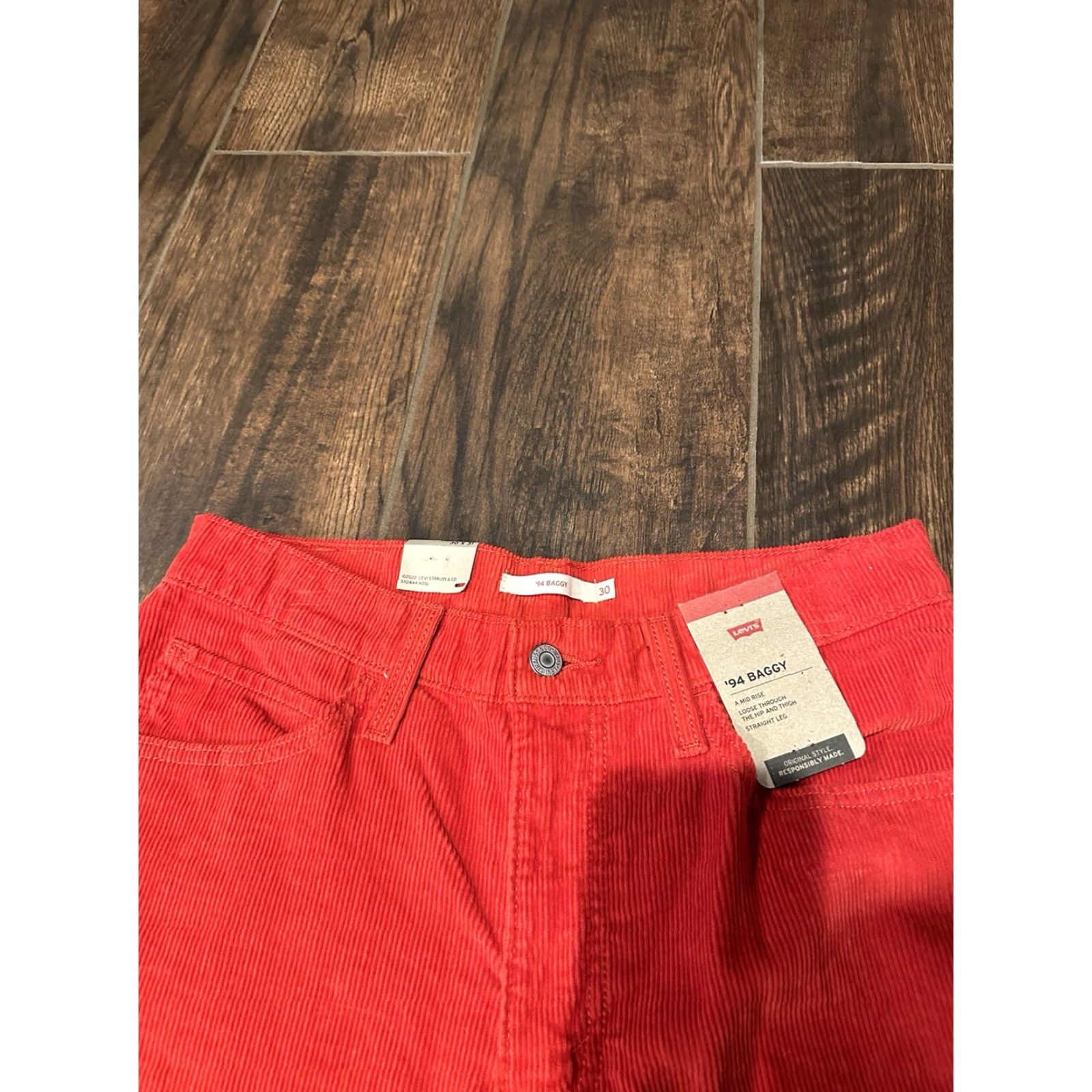 Levi's VINTAGE Levi’s Baggy Corduroy Pants Womens 31 x 31 Red Poppy 90s 80s Mens? Size 24" / US 00 / IT 34 - 6 Thumbnail