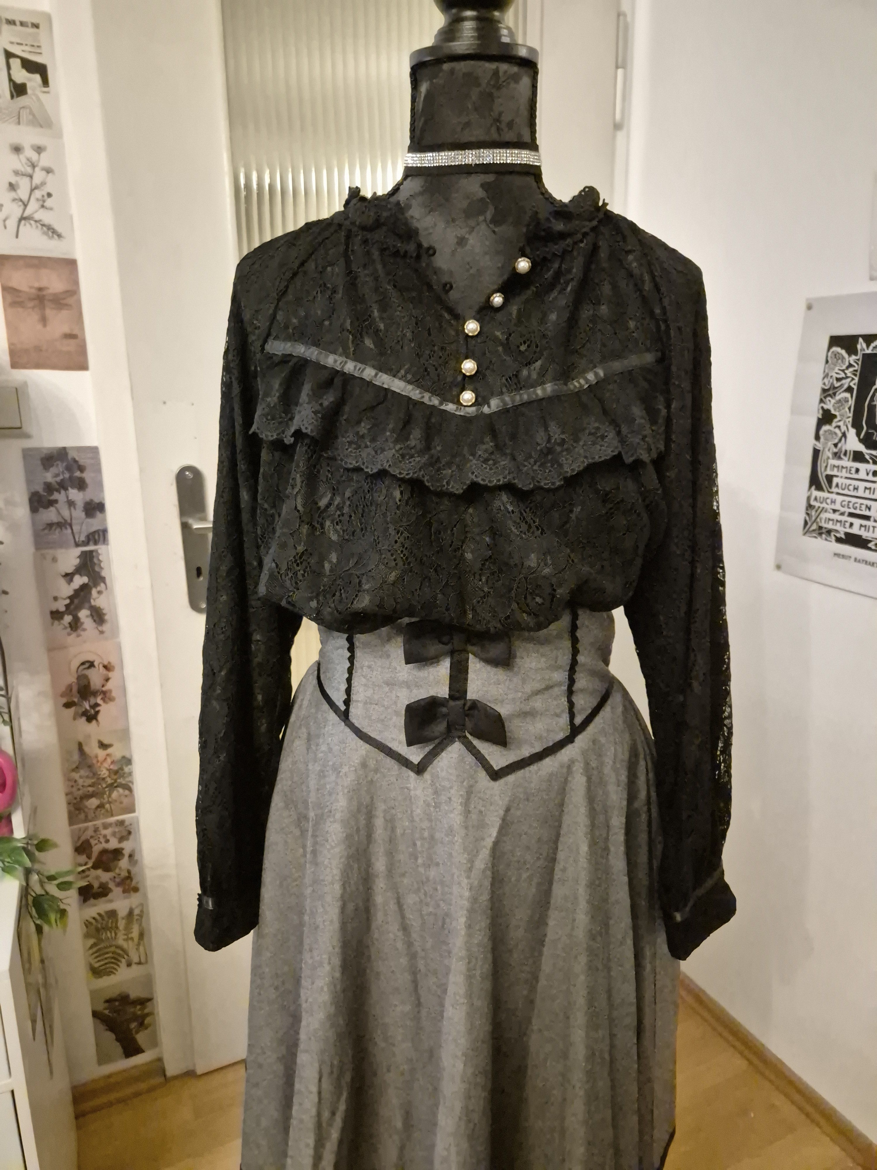 Other RARE unique axes femme blouse shirt fairy grunge spitze Size S / US 4 / IT 40 - 5 Thumbnail