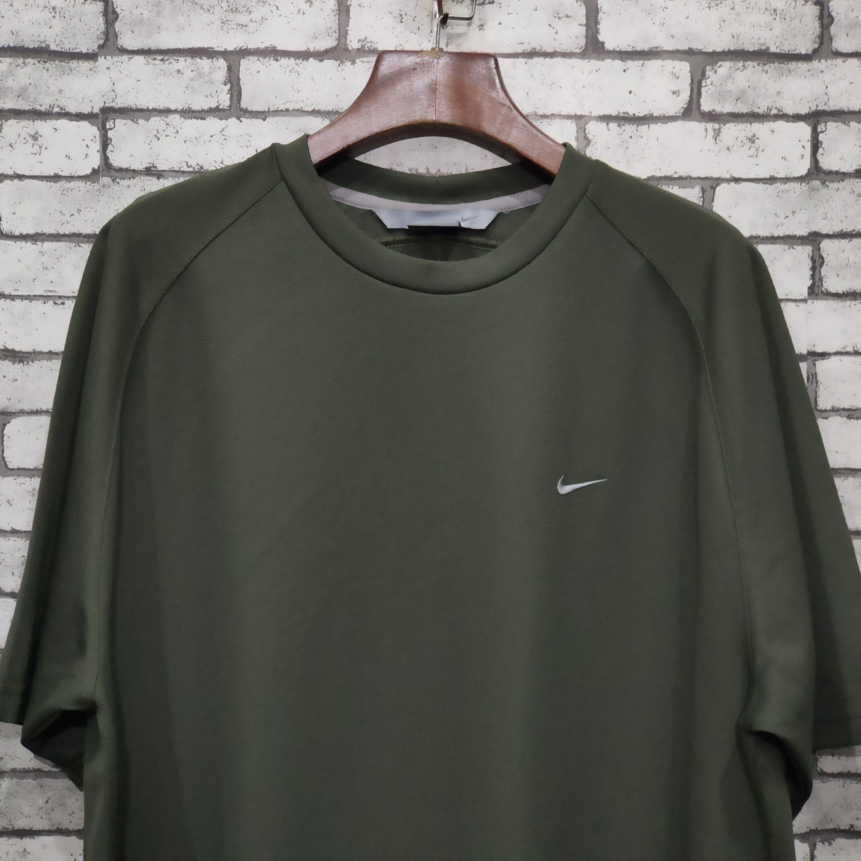 Nike 🔥Nike sportswear t-shirt Size US L / EU 52-54 / 3 - 2 Thumbnail