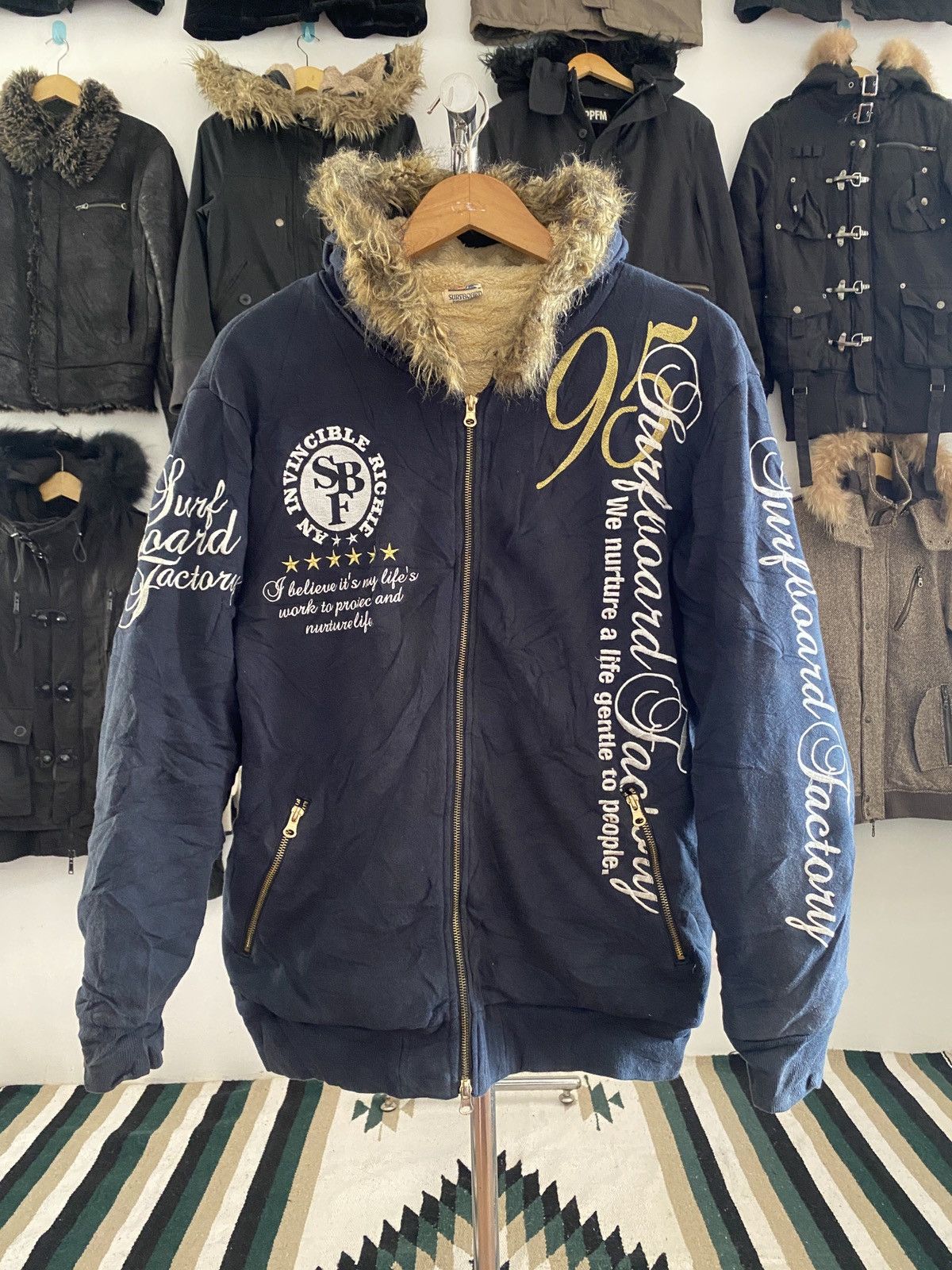 If Six Was Nine Japanese Surfboard Factory Zip Fur Hoodie Size US L / EU 52-54 / 3 - 1 Thumbnail