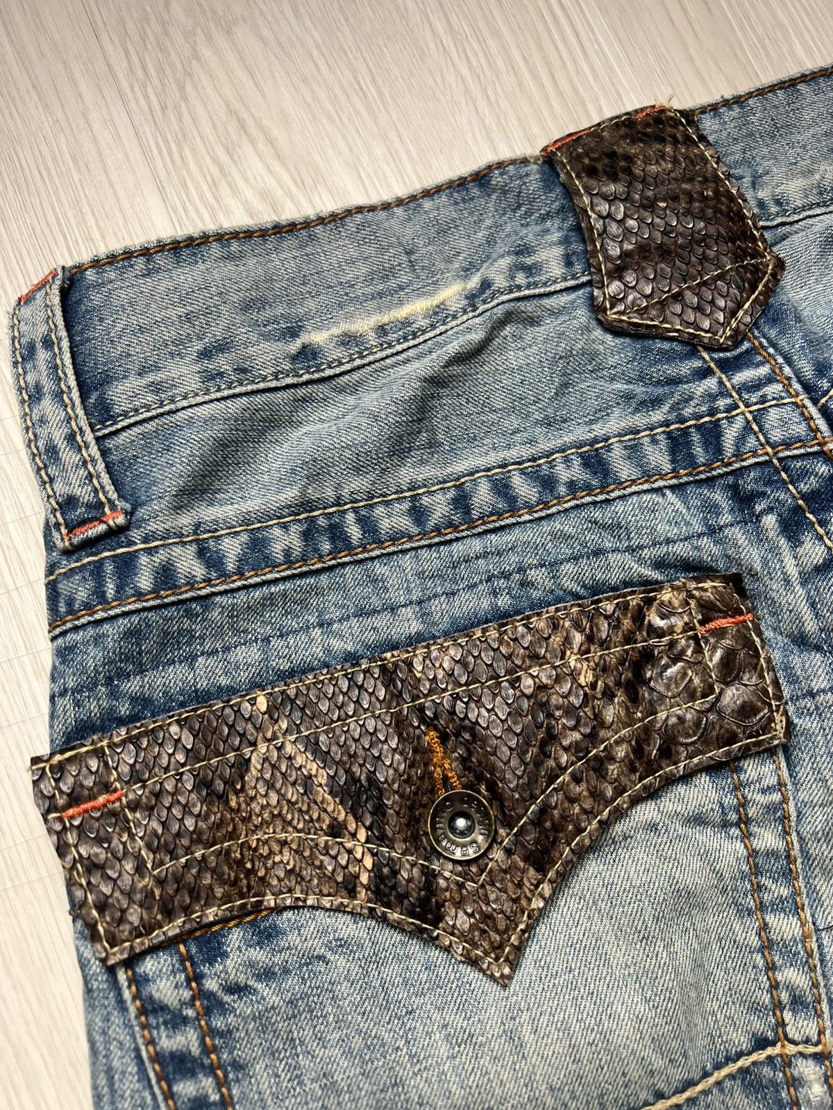 semanticdesign Semantic Design Snake Pocket Distressed Flared Jeans Size US 30 / EU 46 - 5 Thumbnail