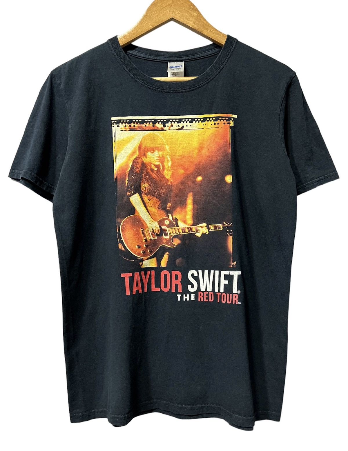 Vintage Rare Taylor Swift The Red Tour T-Shirt | Grailed